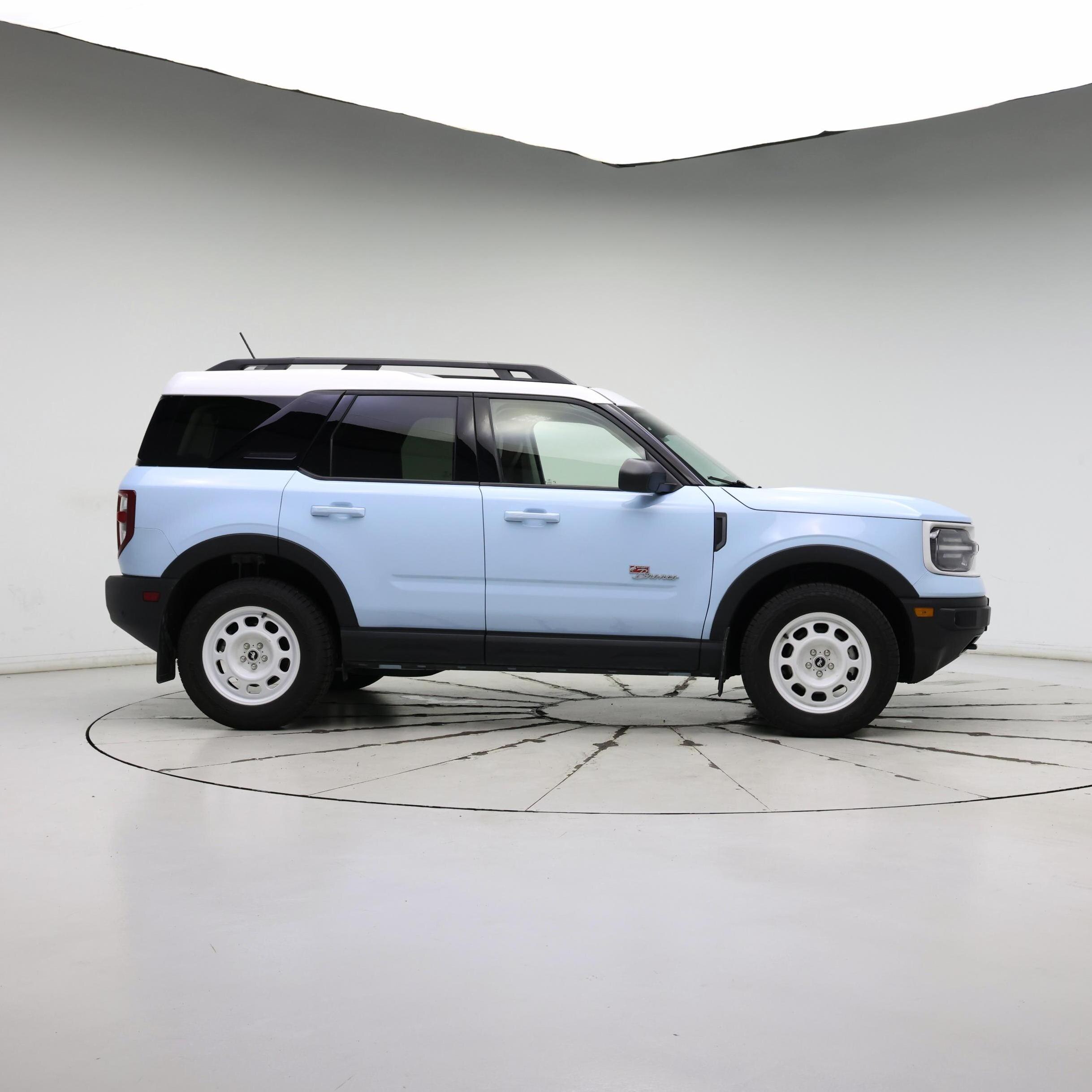 Thumbnail: 2023 Ford Bronco Sport - 7