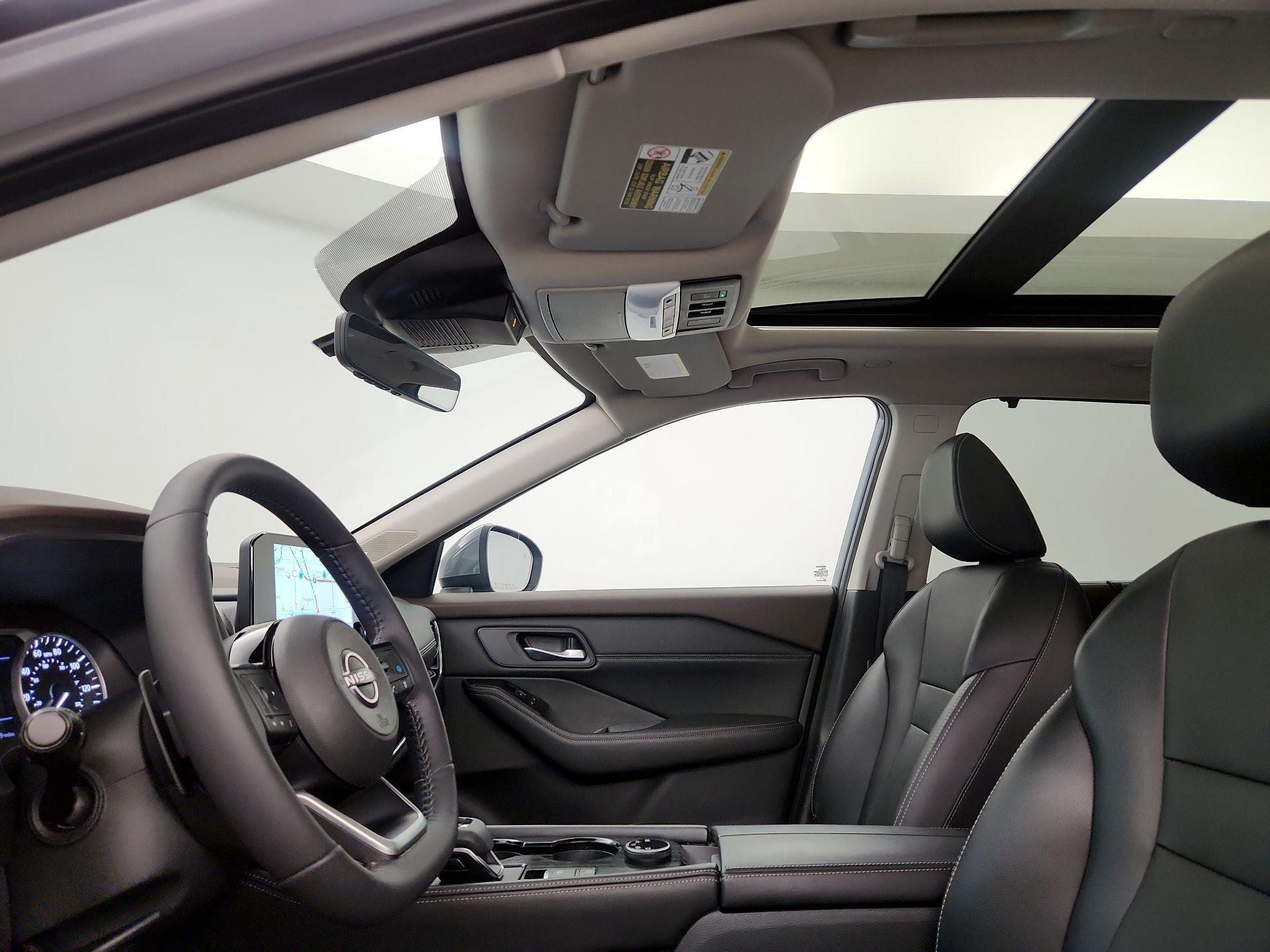 Thumbnail: 2022 Nissan Rogue - 20
