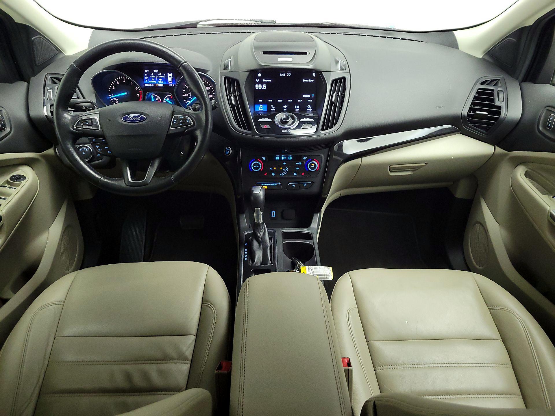 Thumbnail: 2017 Ford Escape - 9