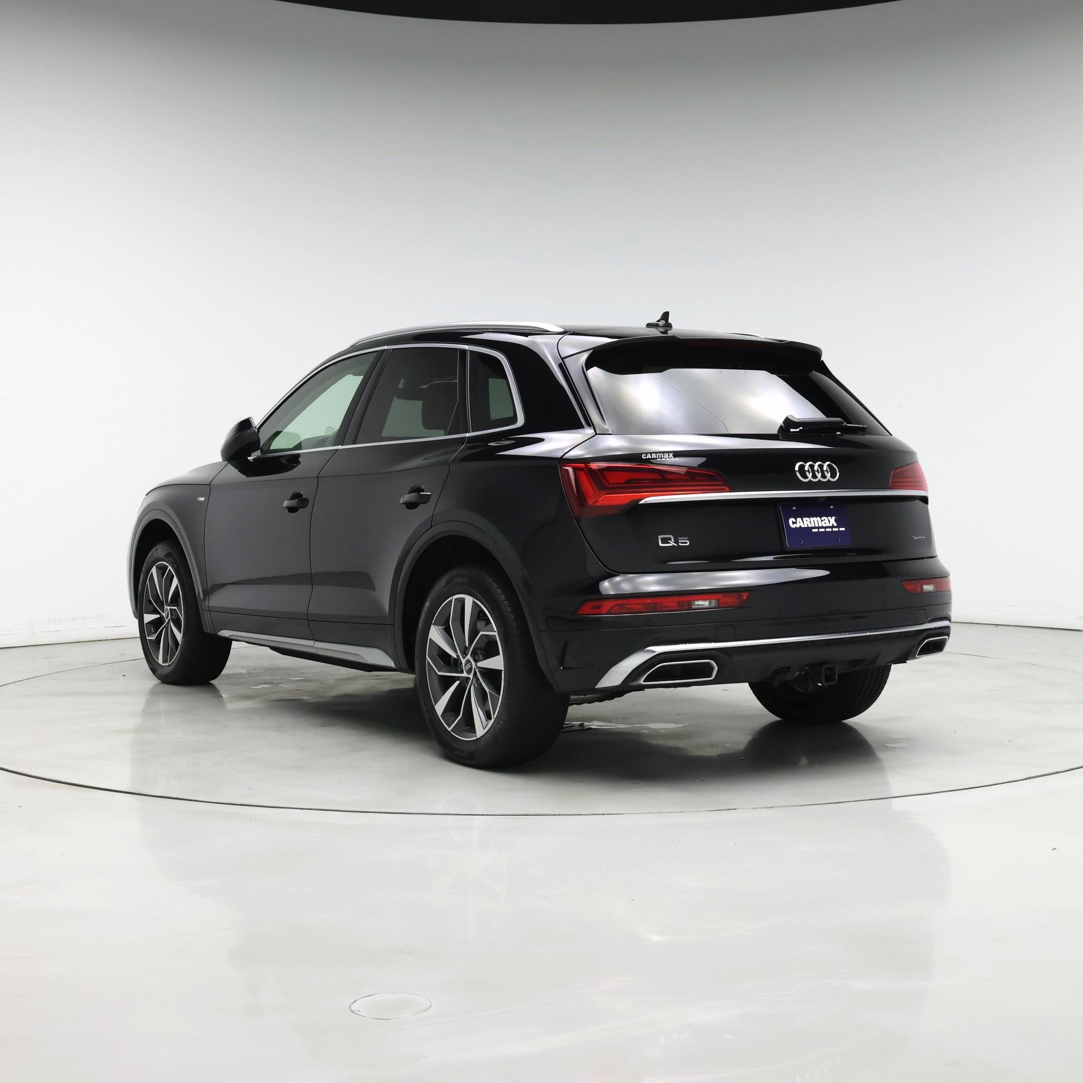 Thumbnail: 2023 Audi Q5 - 2