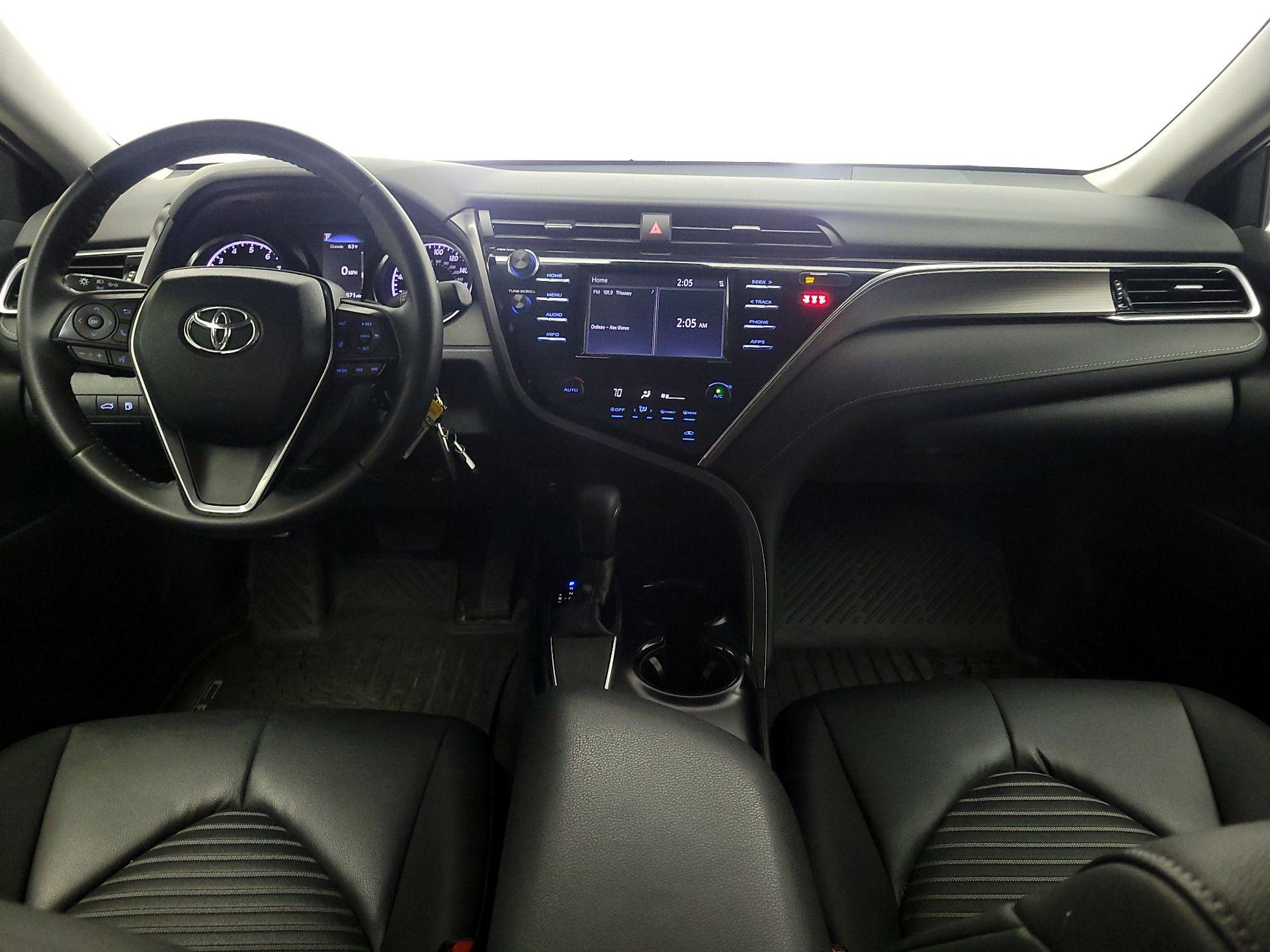Thumbnail: 2018 Toyota Camry - 9