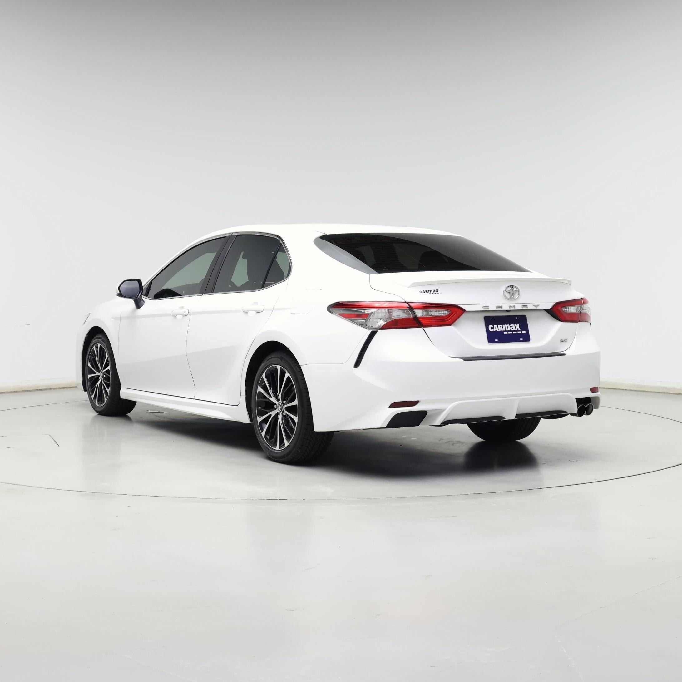 Thumbnail: 2018 Toyota Camry - 2