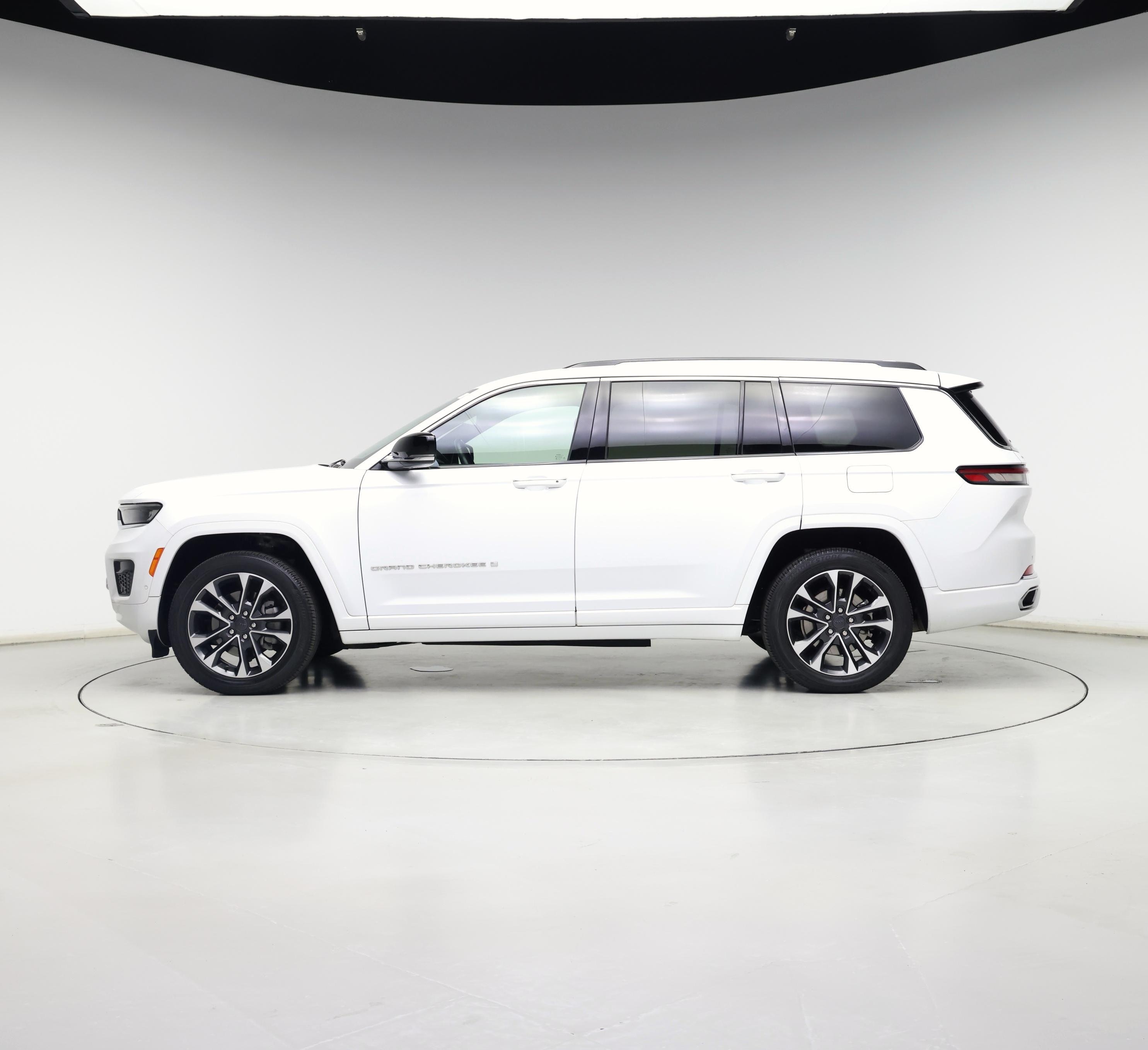 Thumbnail: 2022 Jeep Grand Cherokee L - 3