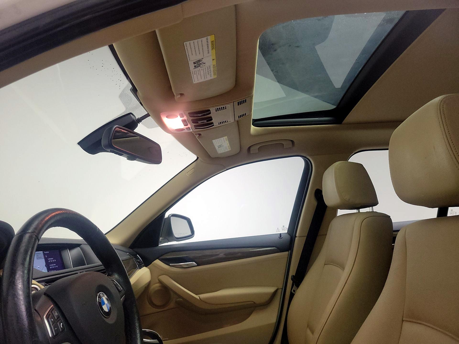 Thumbnail: 2015 BMW X1 - 20