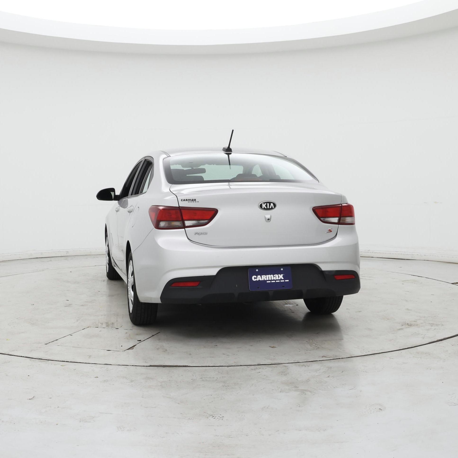 Thumbnail: 2019 Kia Rio - 6
