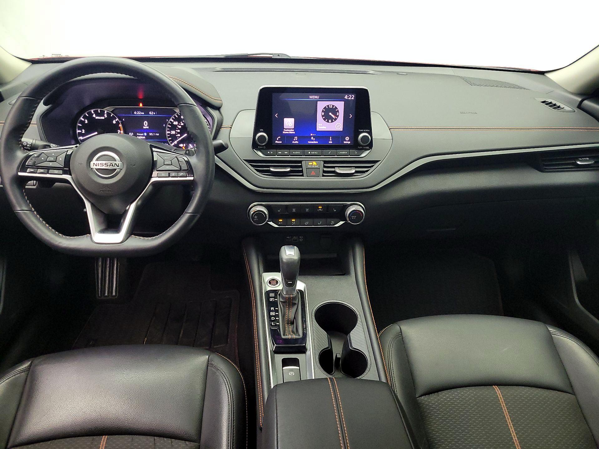 Thumbnail: 2020 Nissan Altima - 9