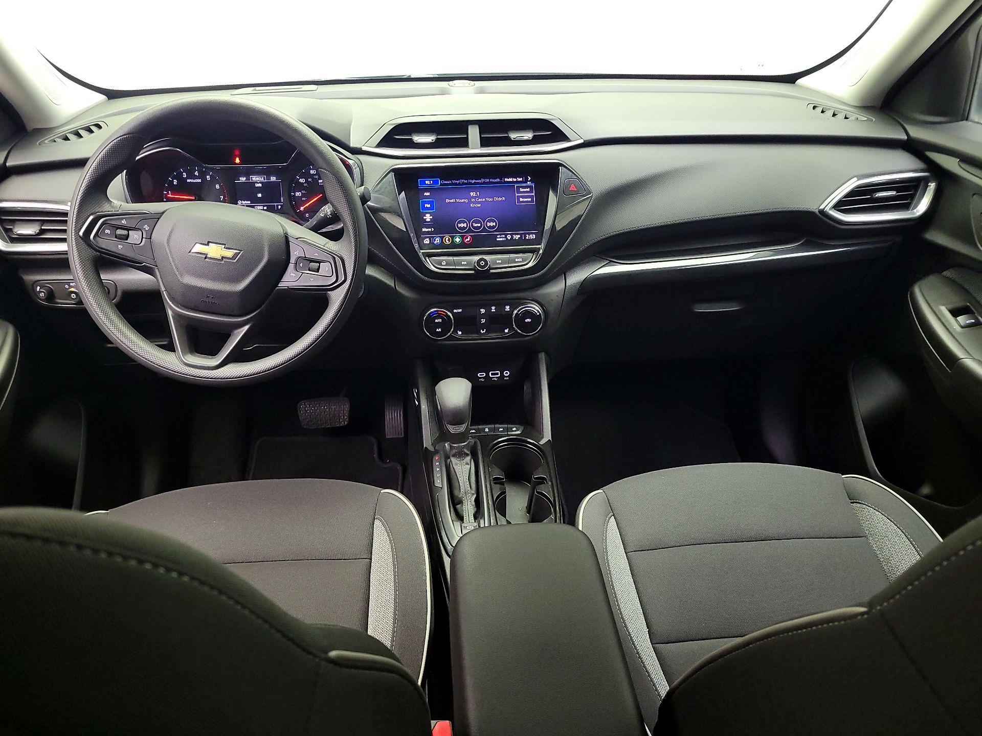 Thumbnail: 2023 Chevrolet TrailBlazer - 9