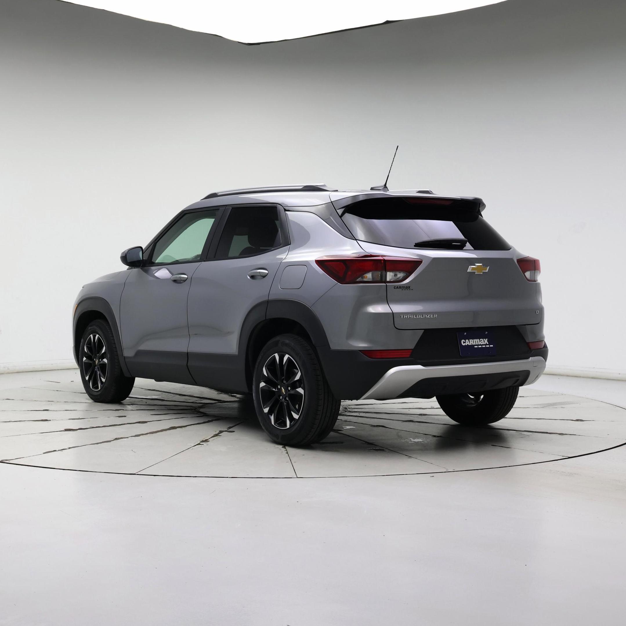 Thumbnail: 2023 Chevrolet TrailBlazer - 2