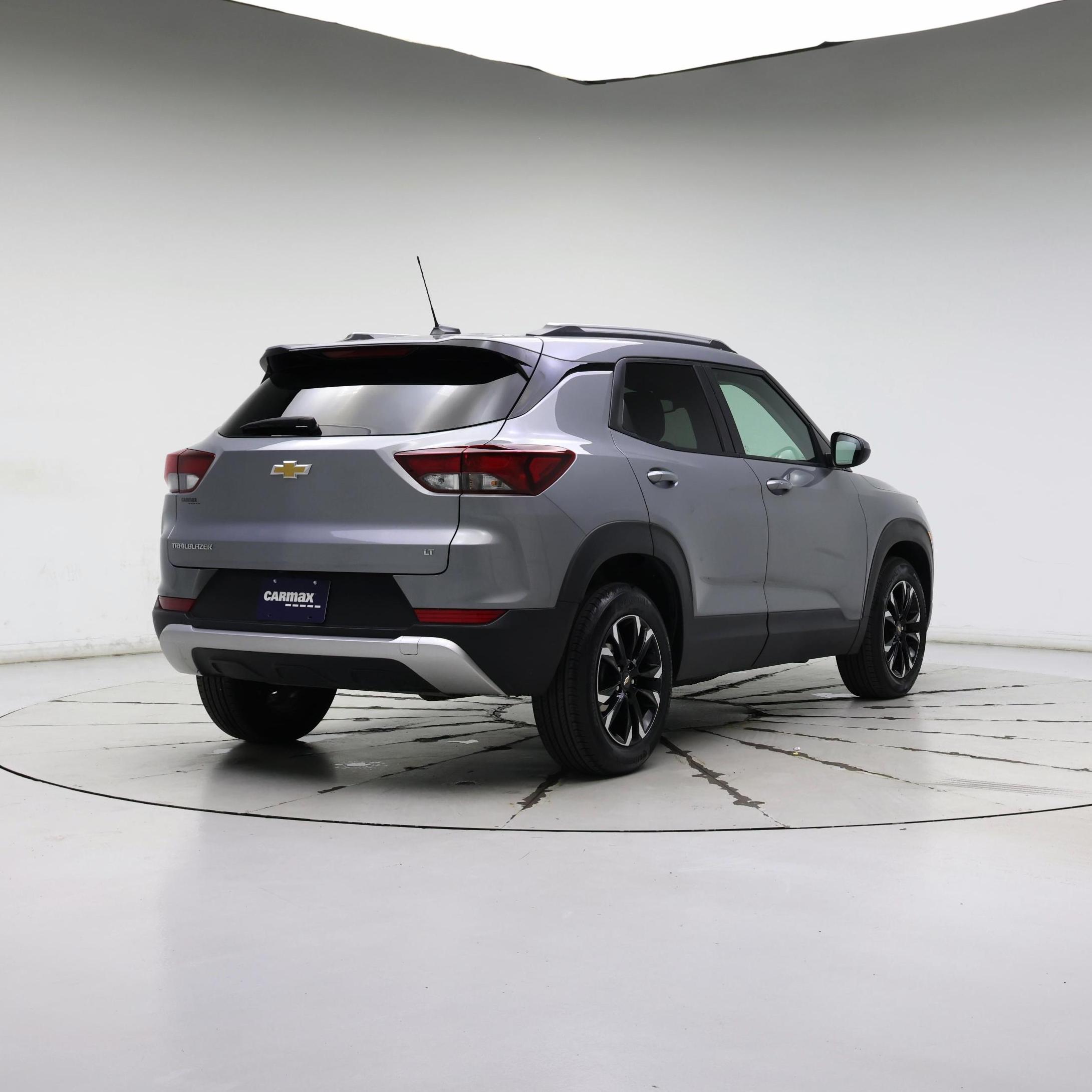 Thumbnail: 2023 Chevrolet TrailBlazer - 8