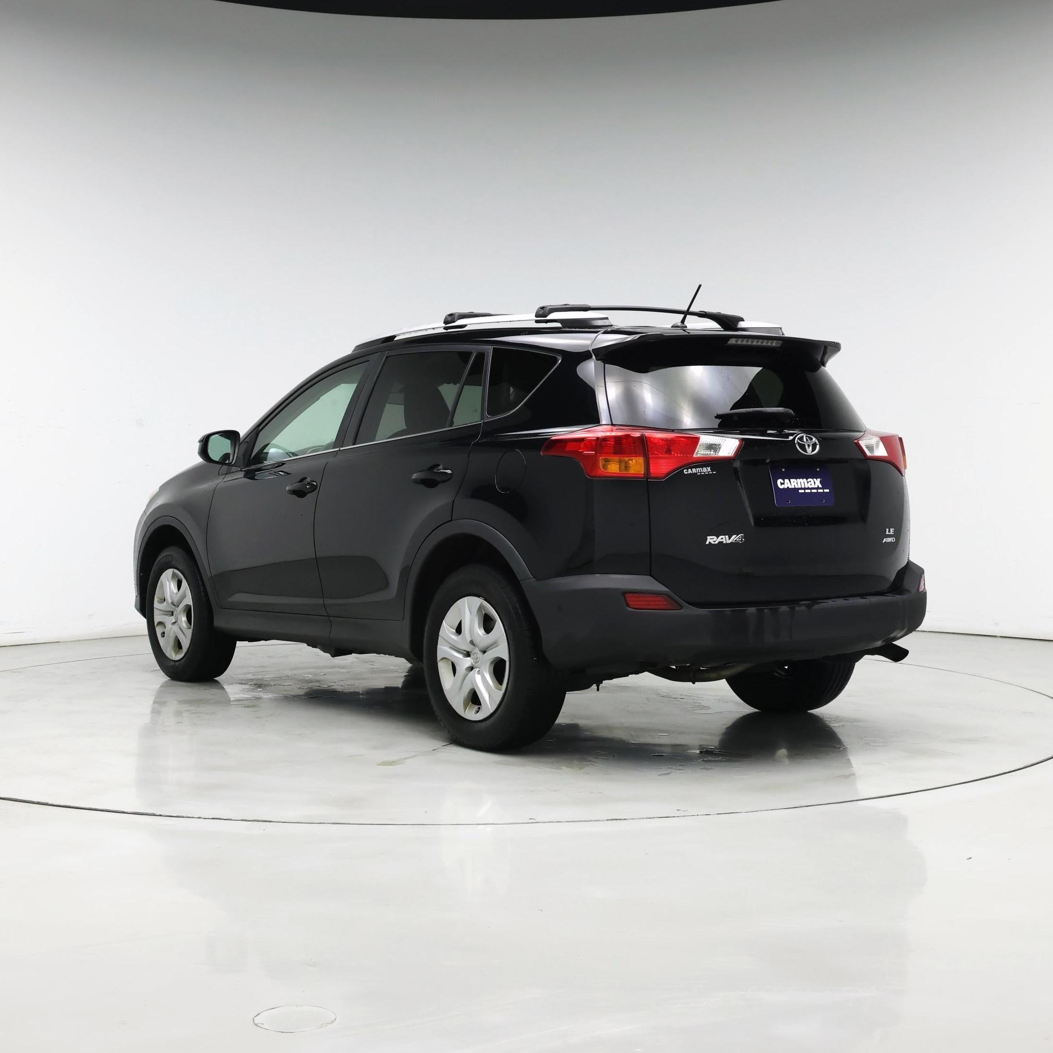 Thumbnail: 2015 Toyota RAV4 - 2
