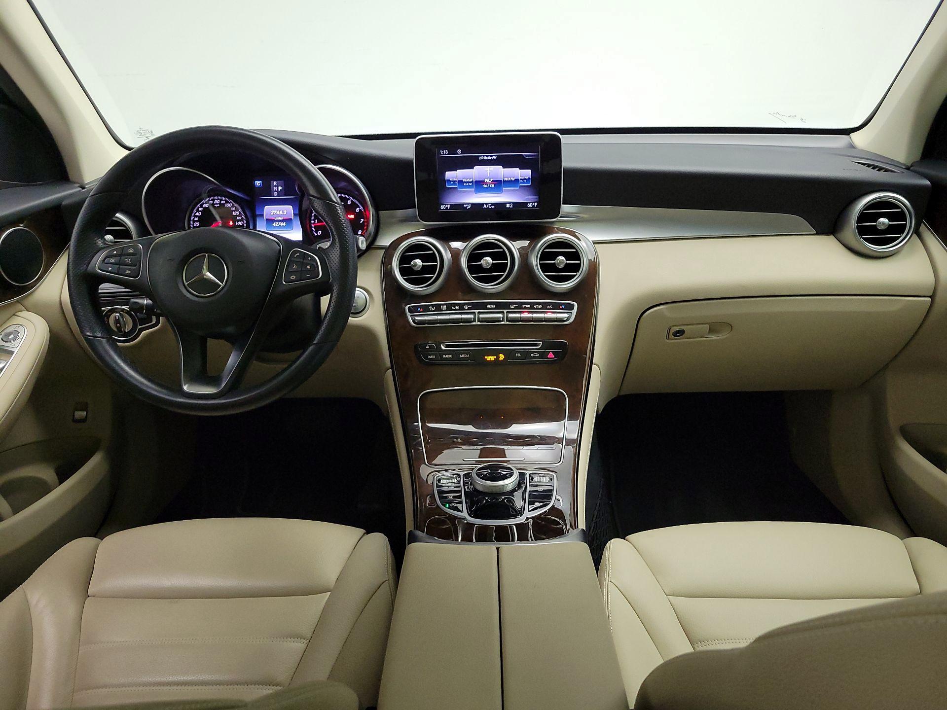 Thumbnail: 2019 Mercedes-Benz GLC - 9