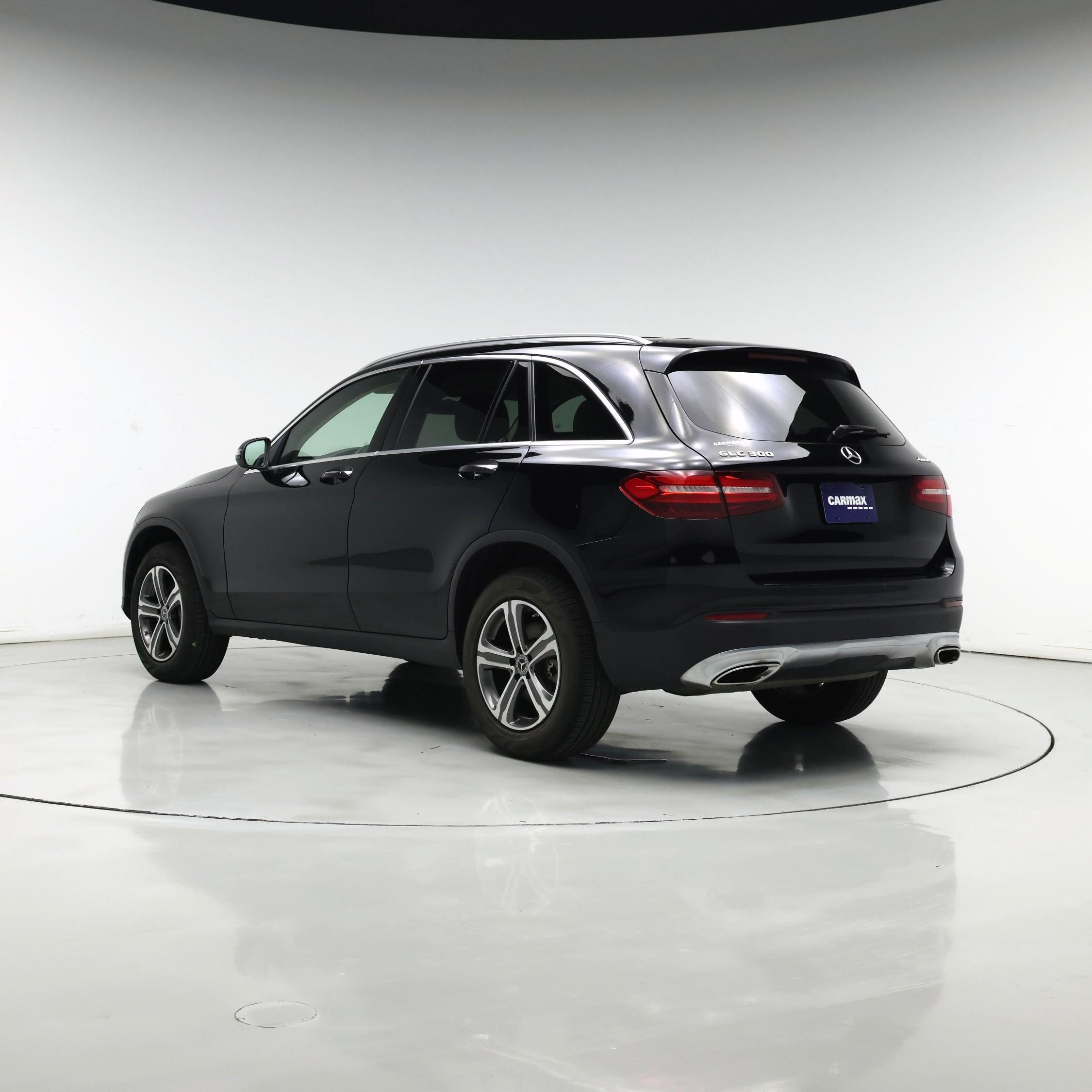 Thumbnail: 2019 Mercedes-Benz GLC - 2