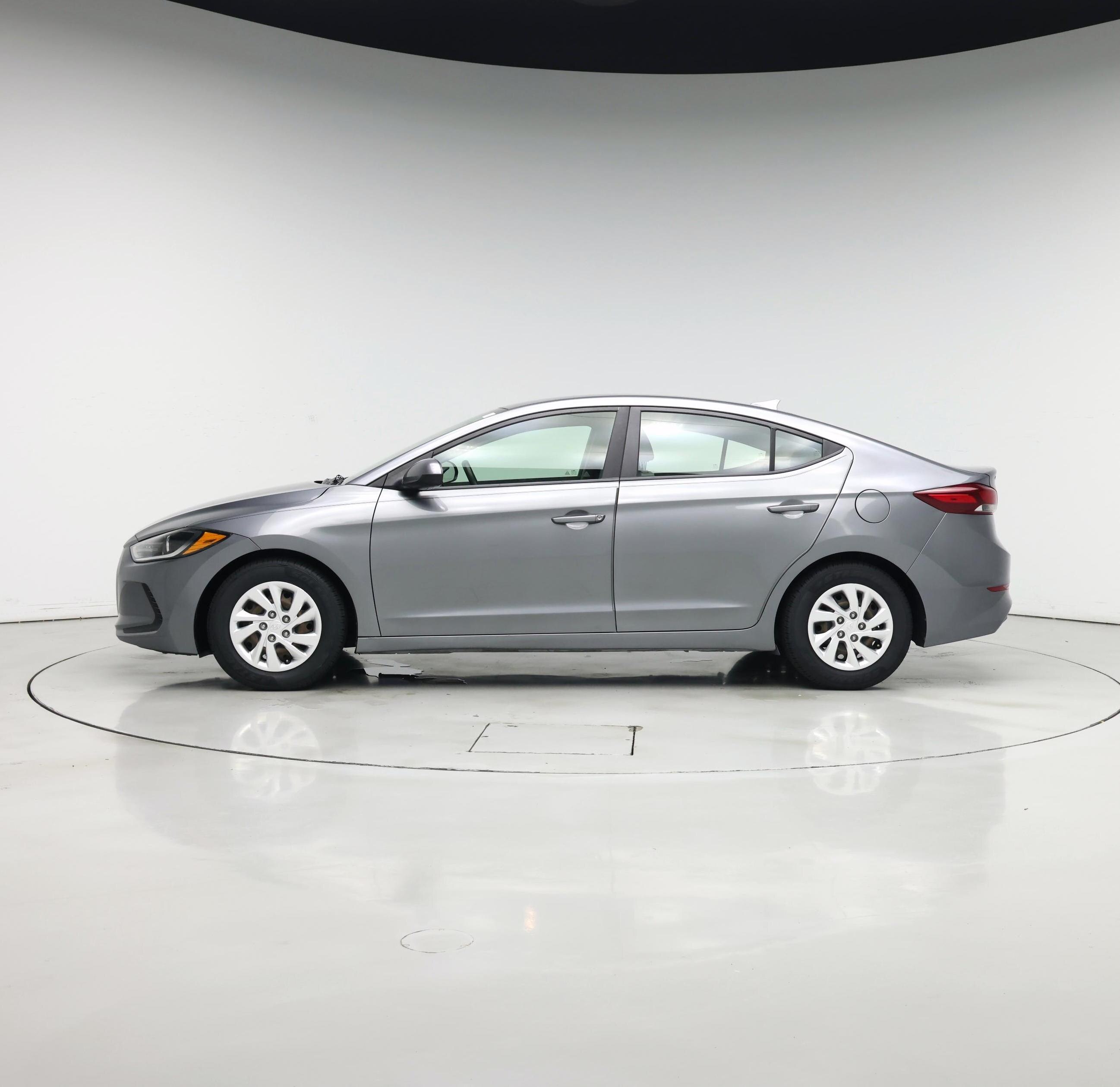 Thumbnail: 2017 Hyundai Elantra - 3