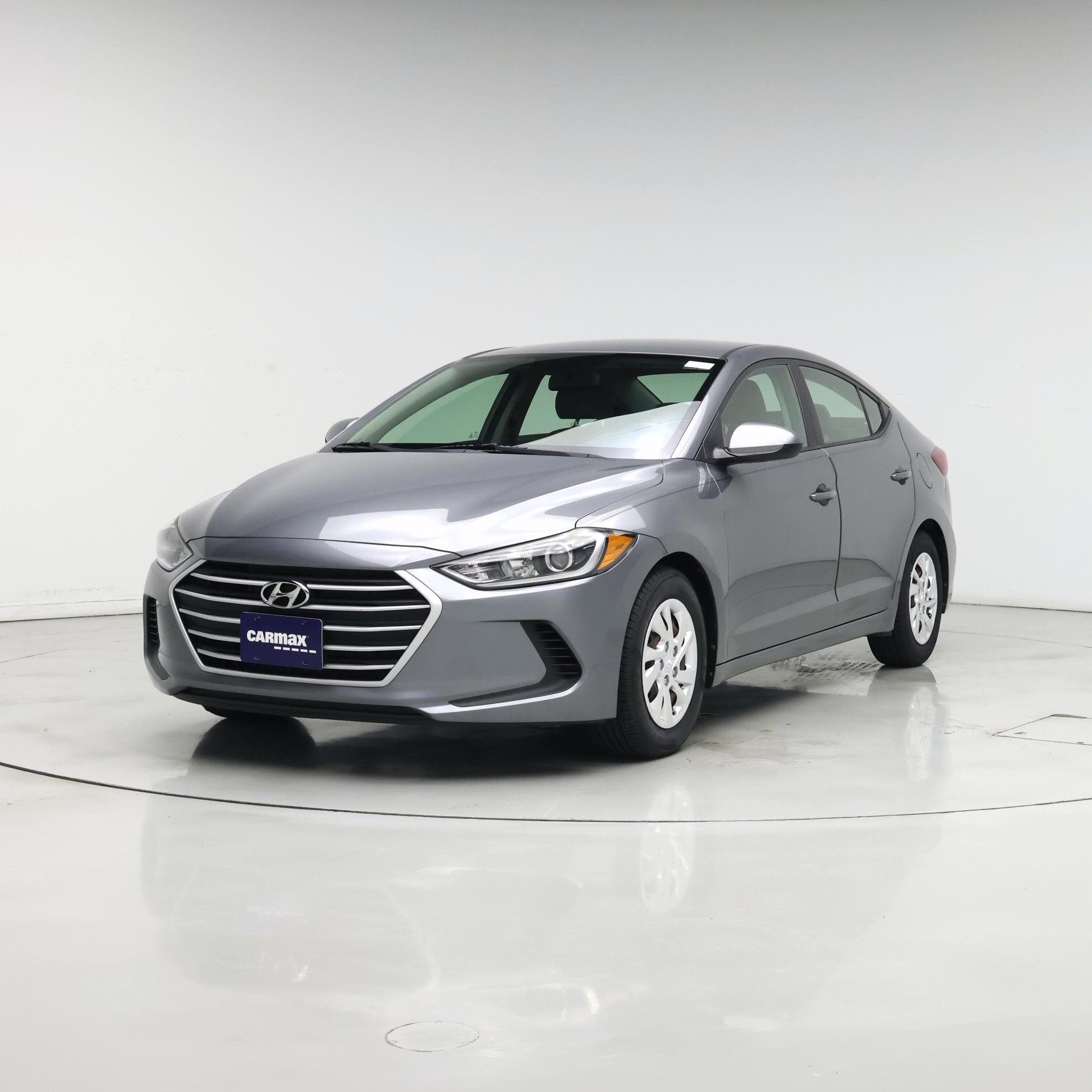 Thumbnail: 2017 Hyundai Elantra - 4