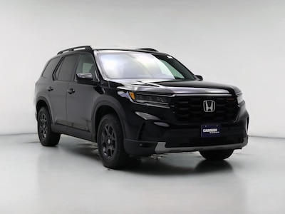 Black 2025 Honda Pilot Trailsport