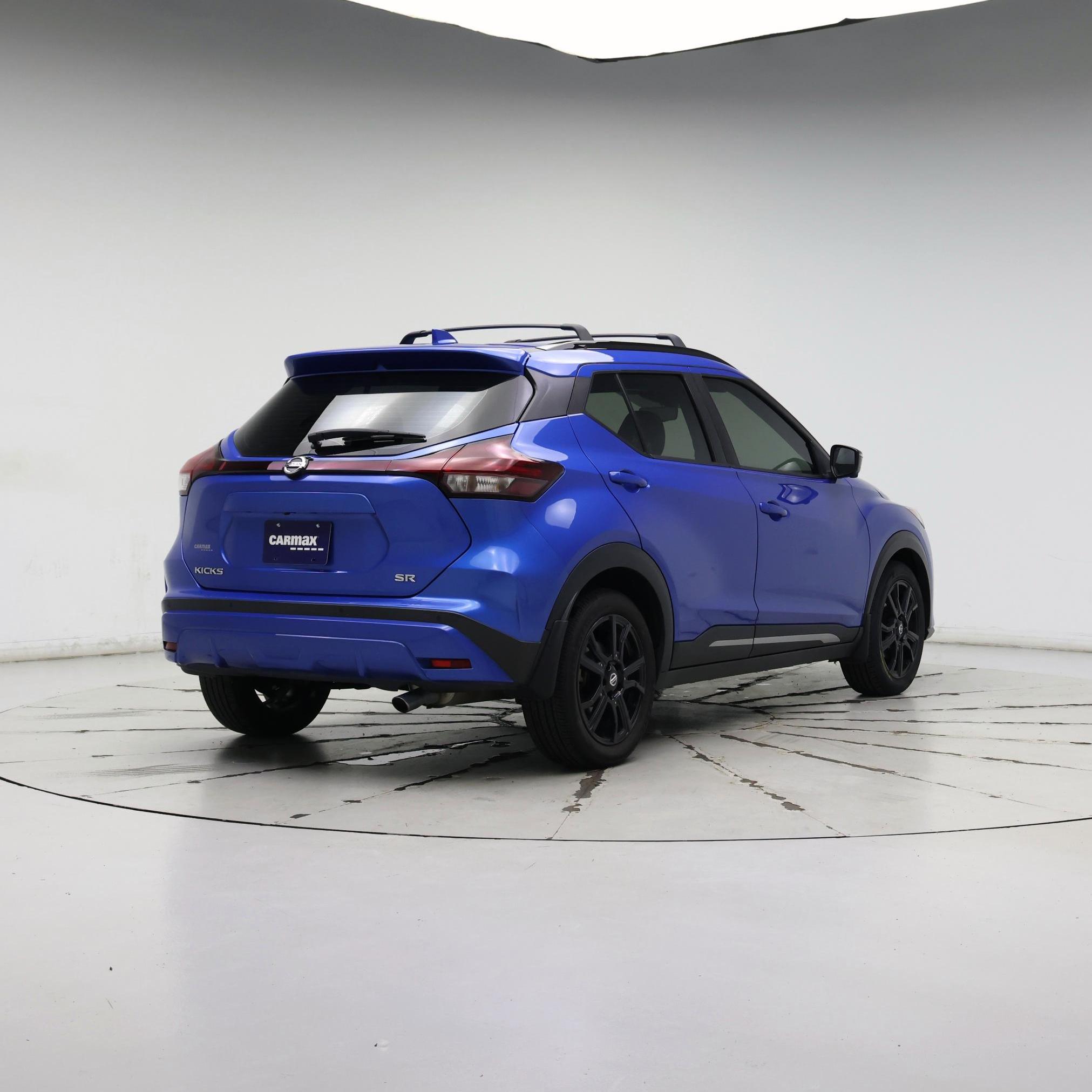 Thumbnail: 2021 Nissan Kicks - 8