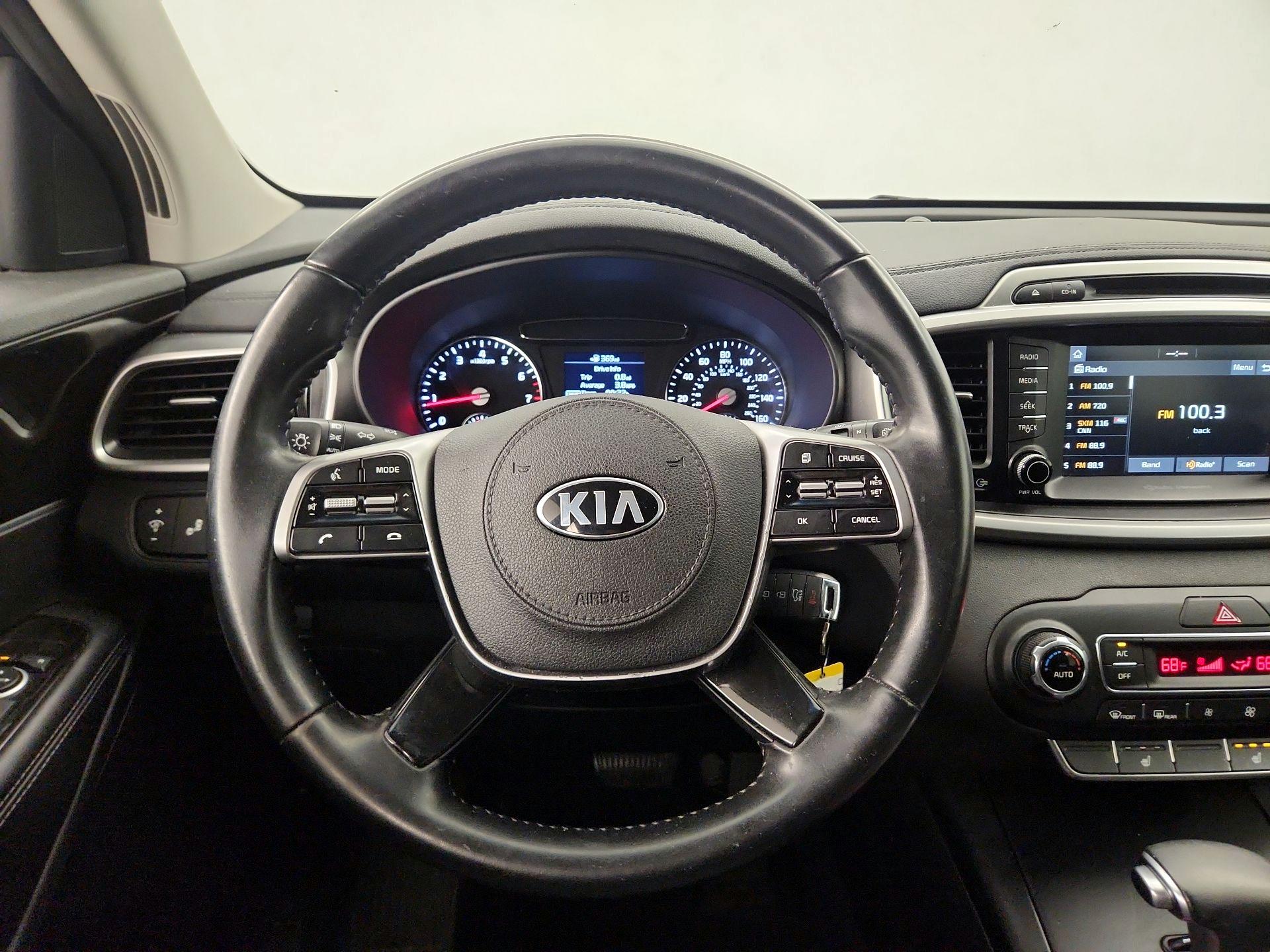 Thumbnail: 2019 Kia Sorento - 10