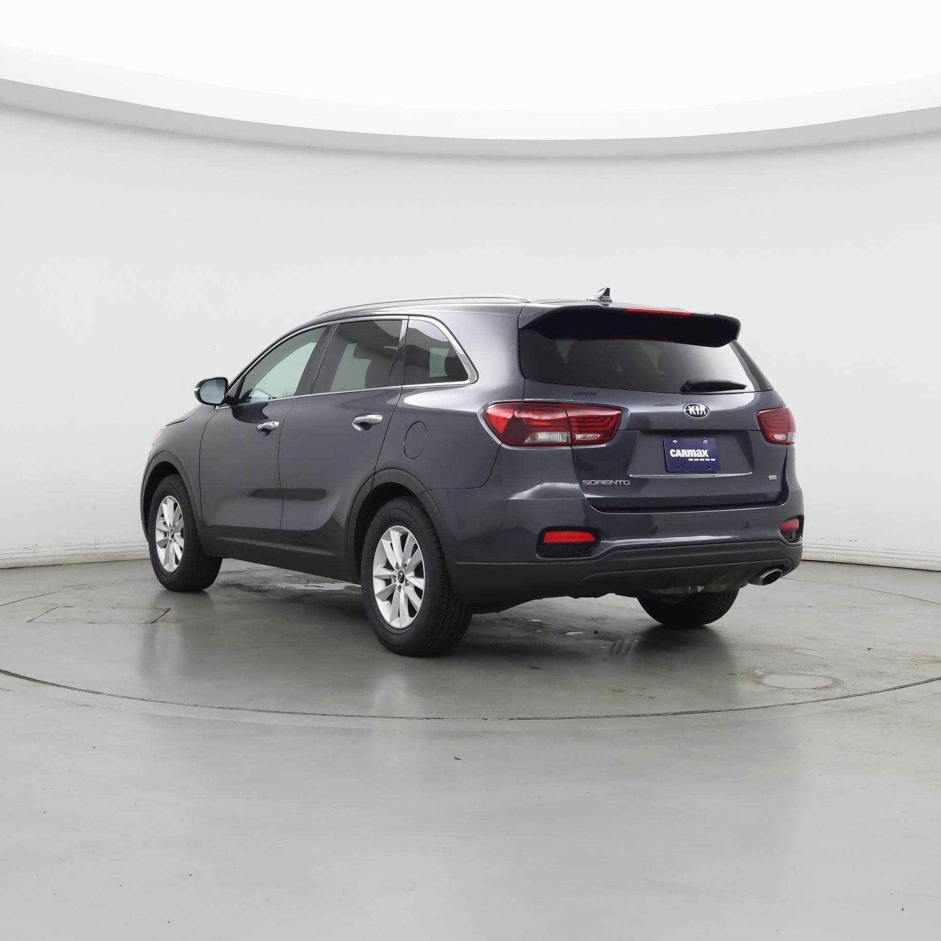 Thumbnail: 2019 Kia Sorento - 2
