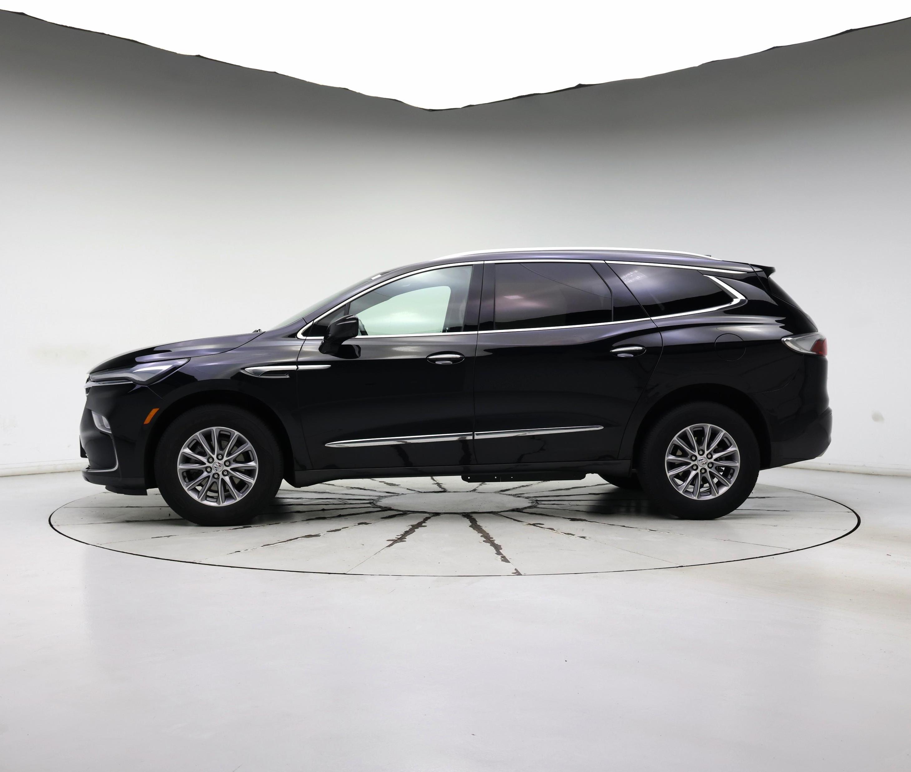Thumbnail: 2023 Buick Enclave - 3