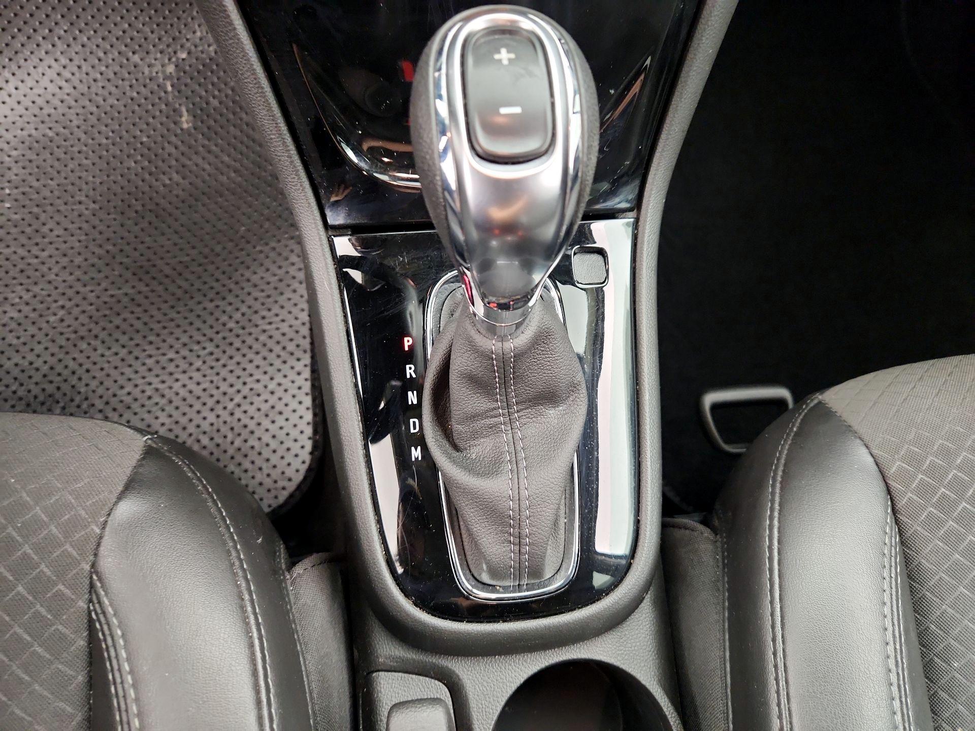 Thumbnail: 2020 Buick Encore - 17