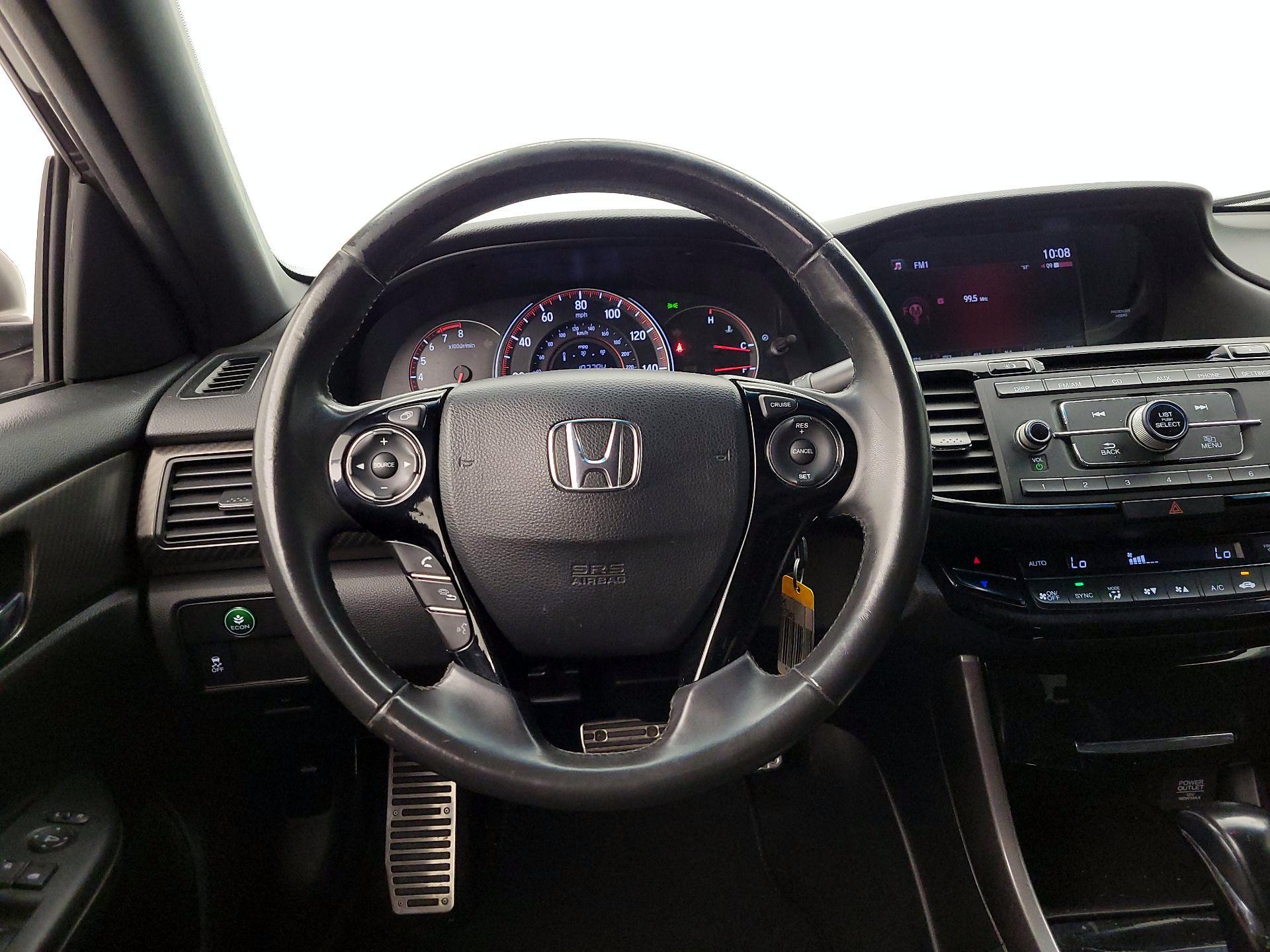 Thumbnail: 2016 Honda Accord - 10