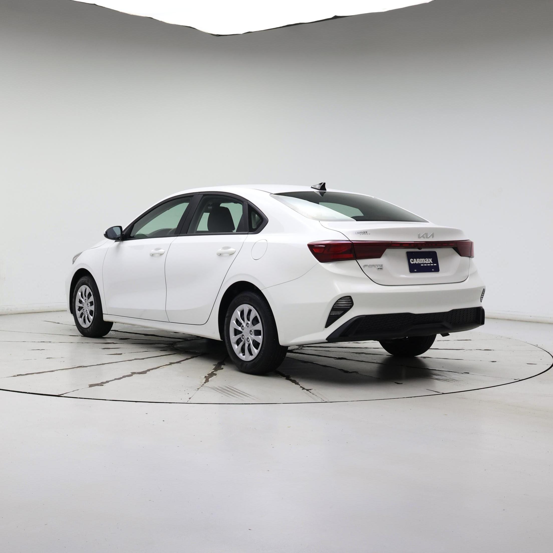 Thumbnail: 2024 Kia Forte - 2