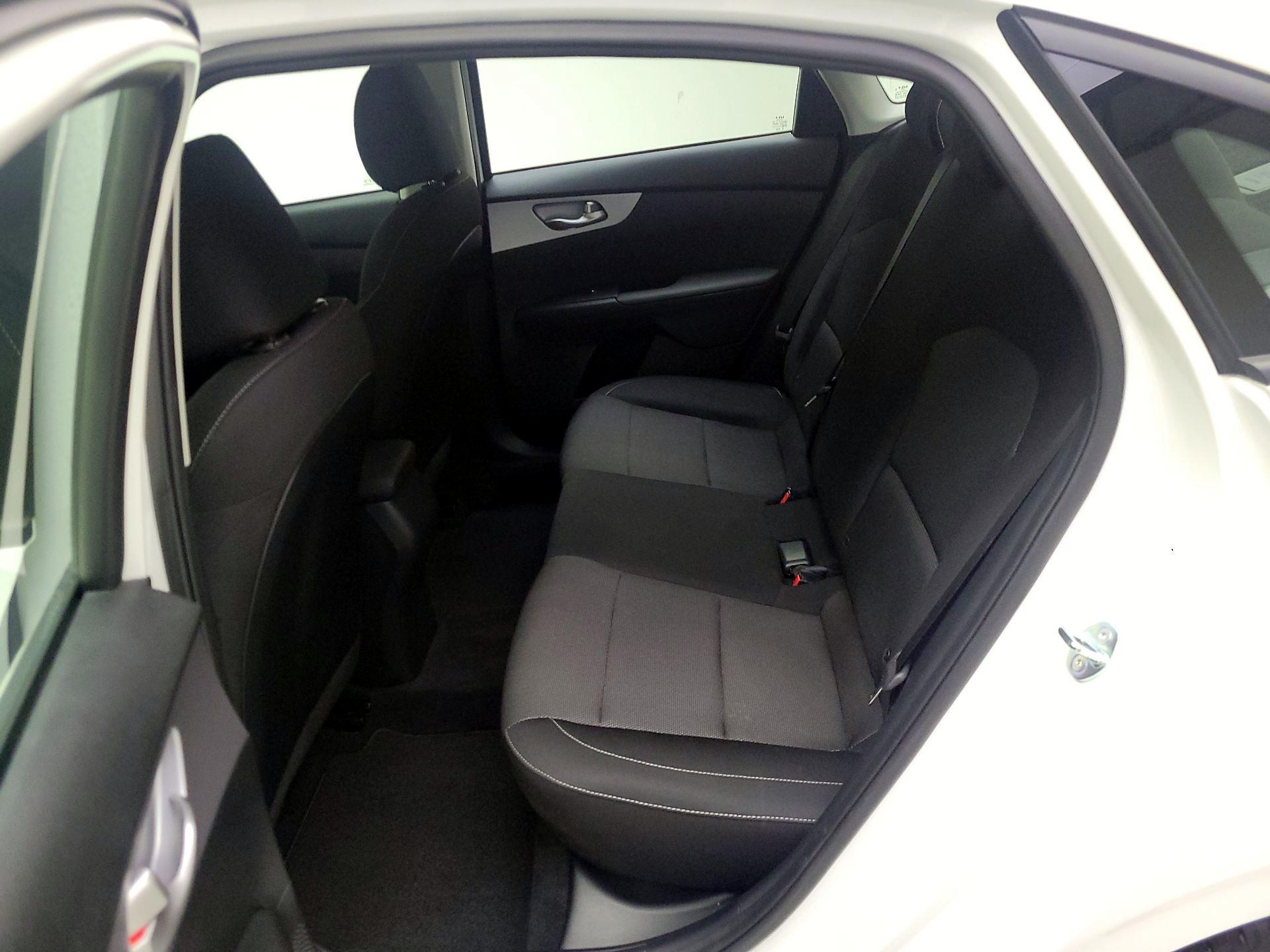 Thumbnail: 2024 Kia Forte - 19