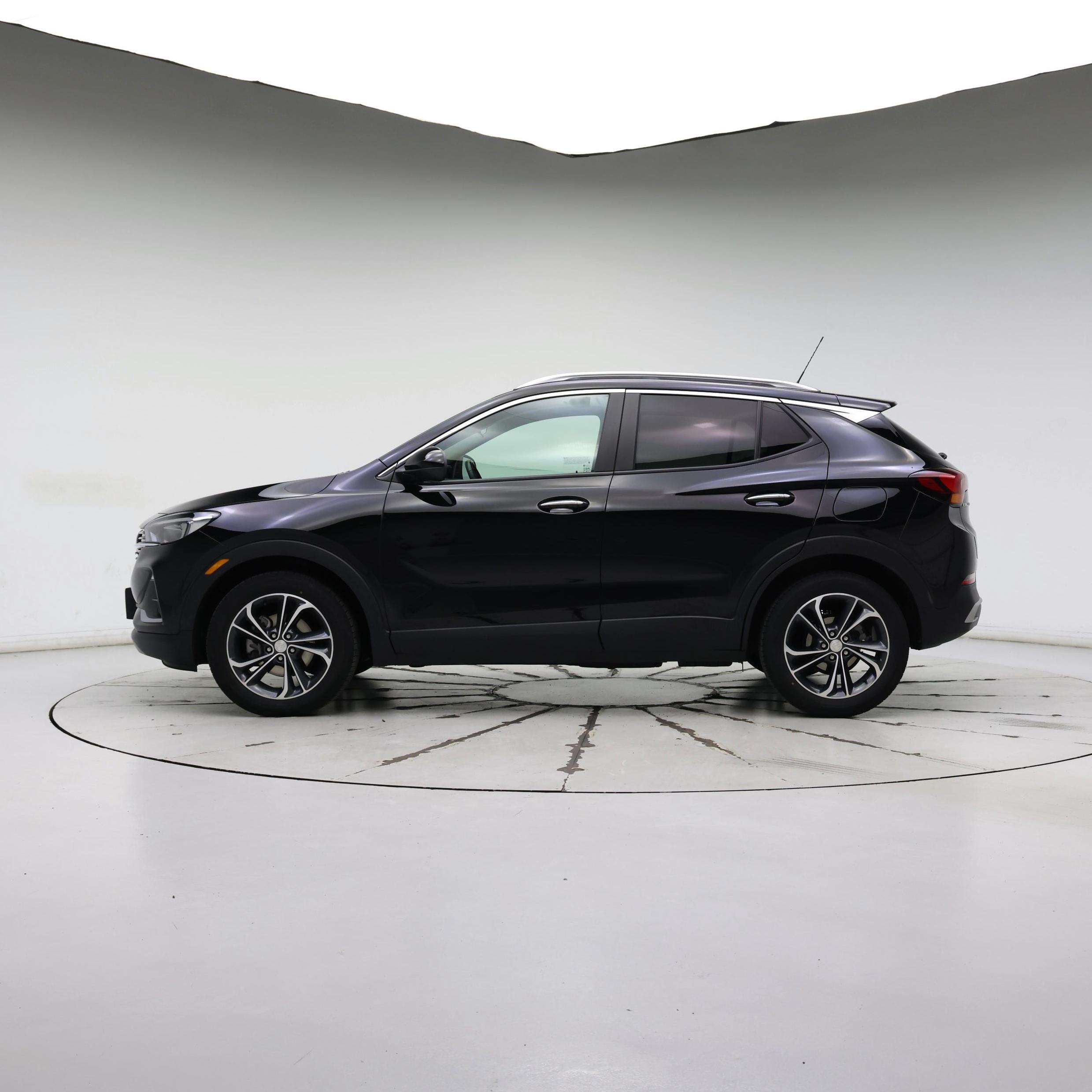 Thumbnail: 2023 Buick Encore GX - 3