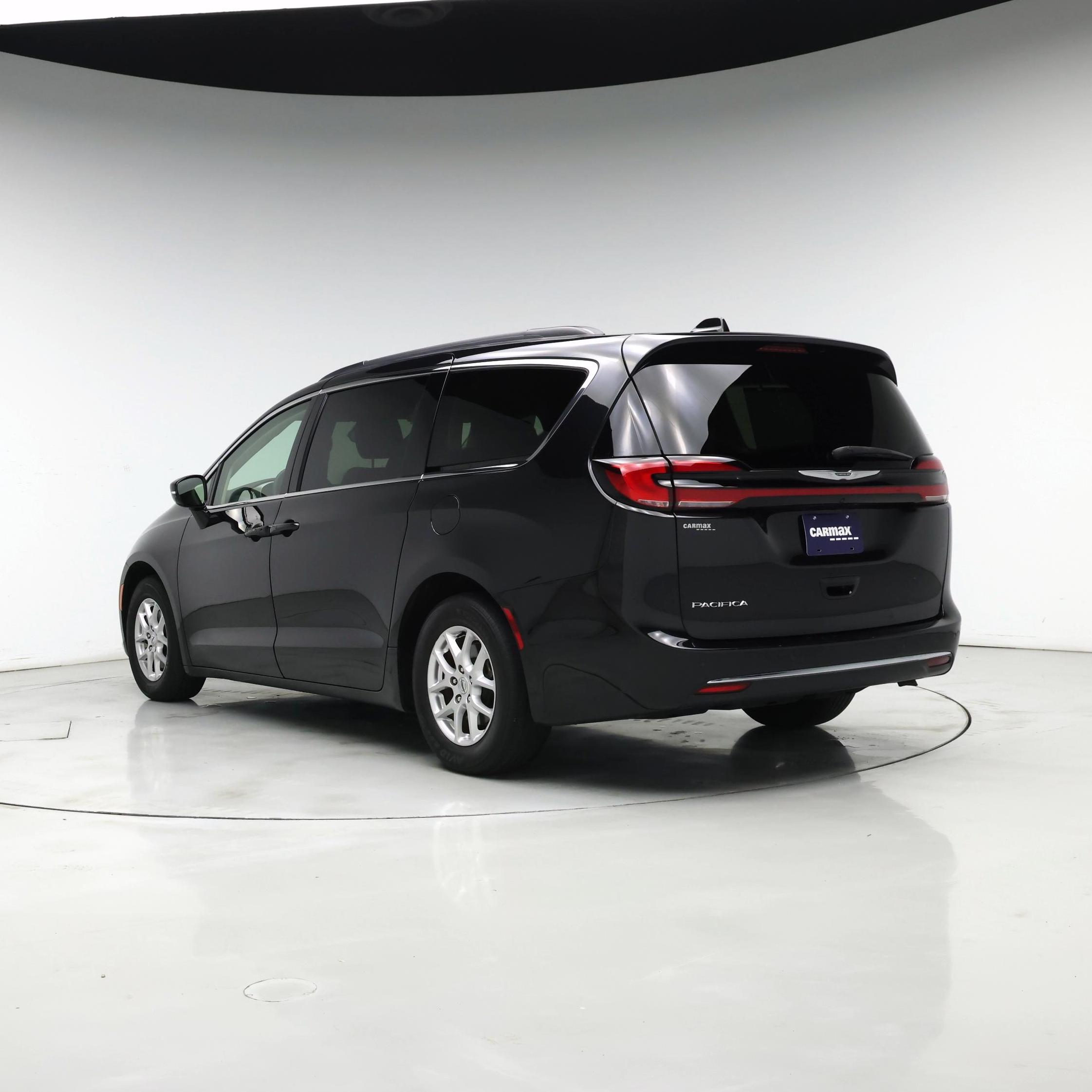 Thumbnail: 2022 Chrysler Pacifica - 2