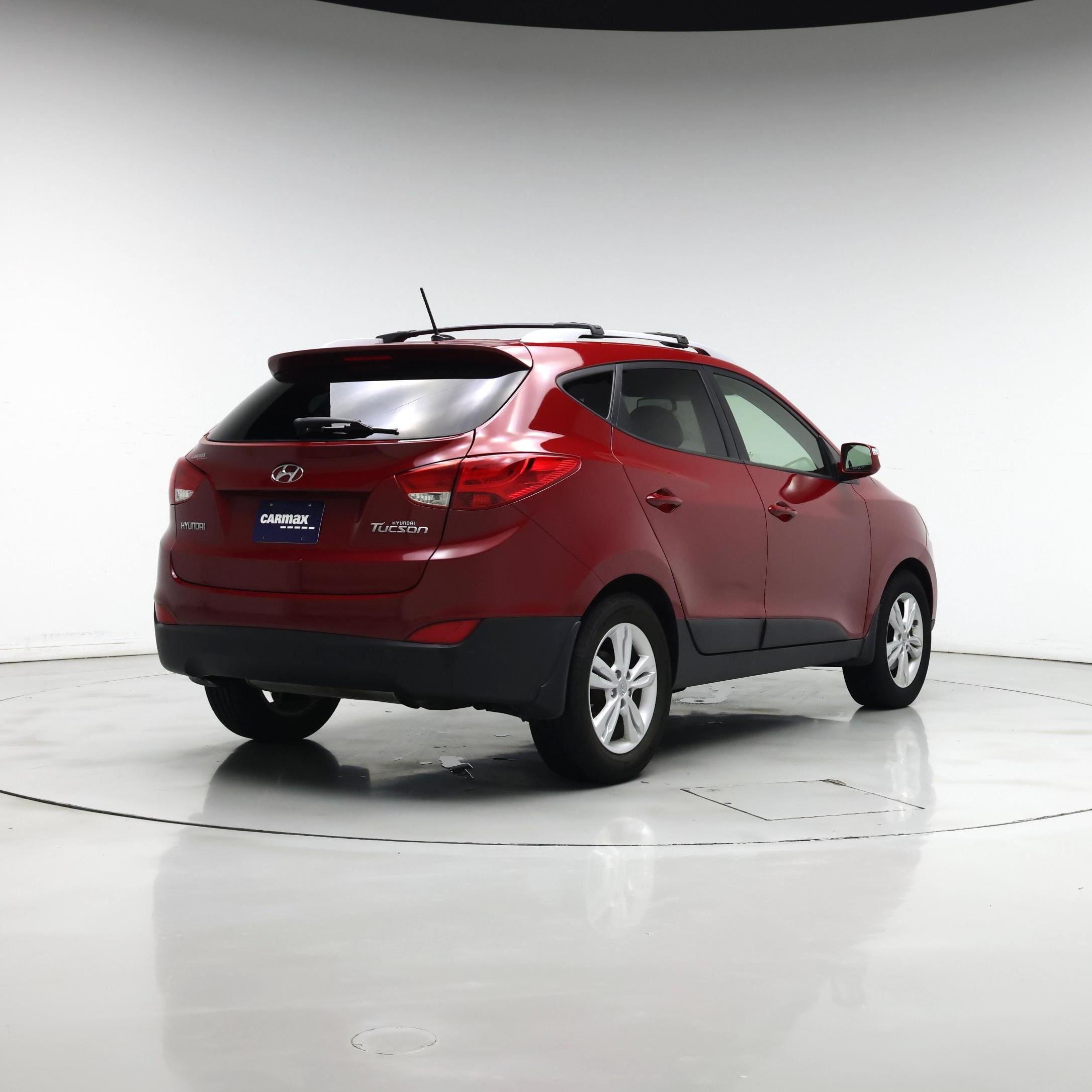Thumbnail: 2013 Hyundai Tucson - 8