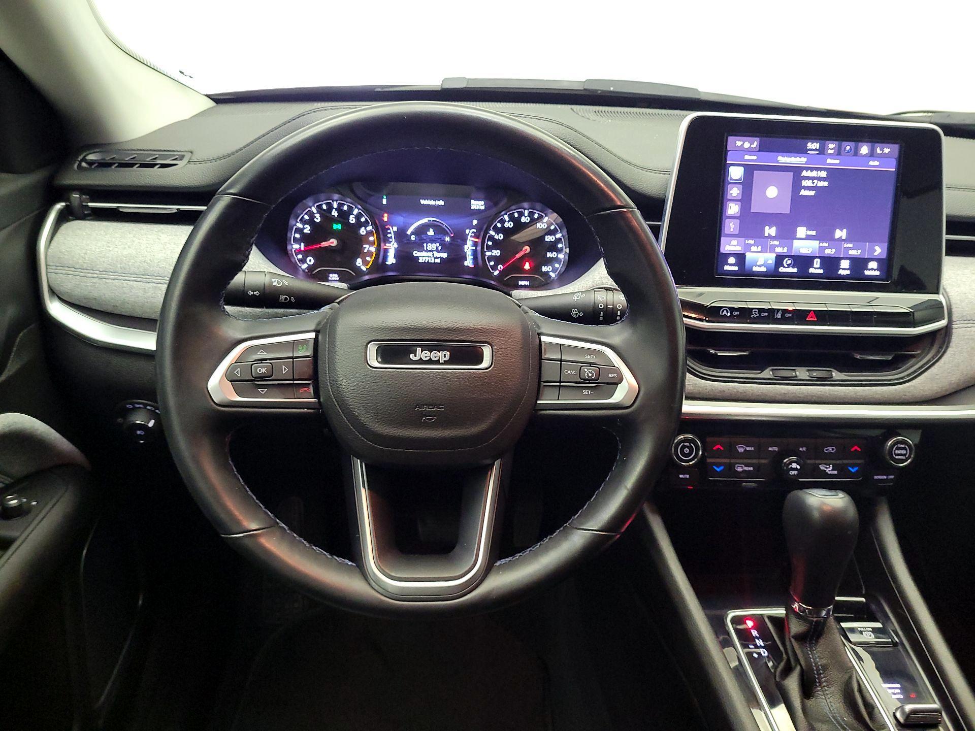 Thumbnail: 2022 Jeep Compass - 10