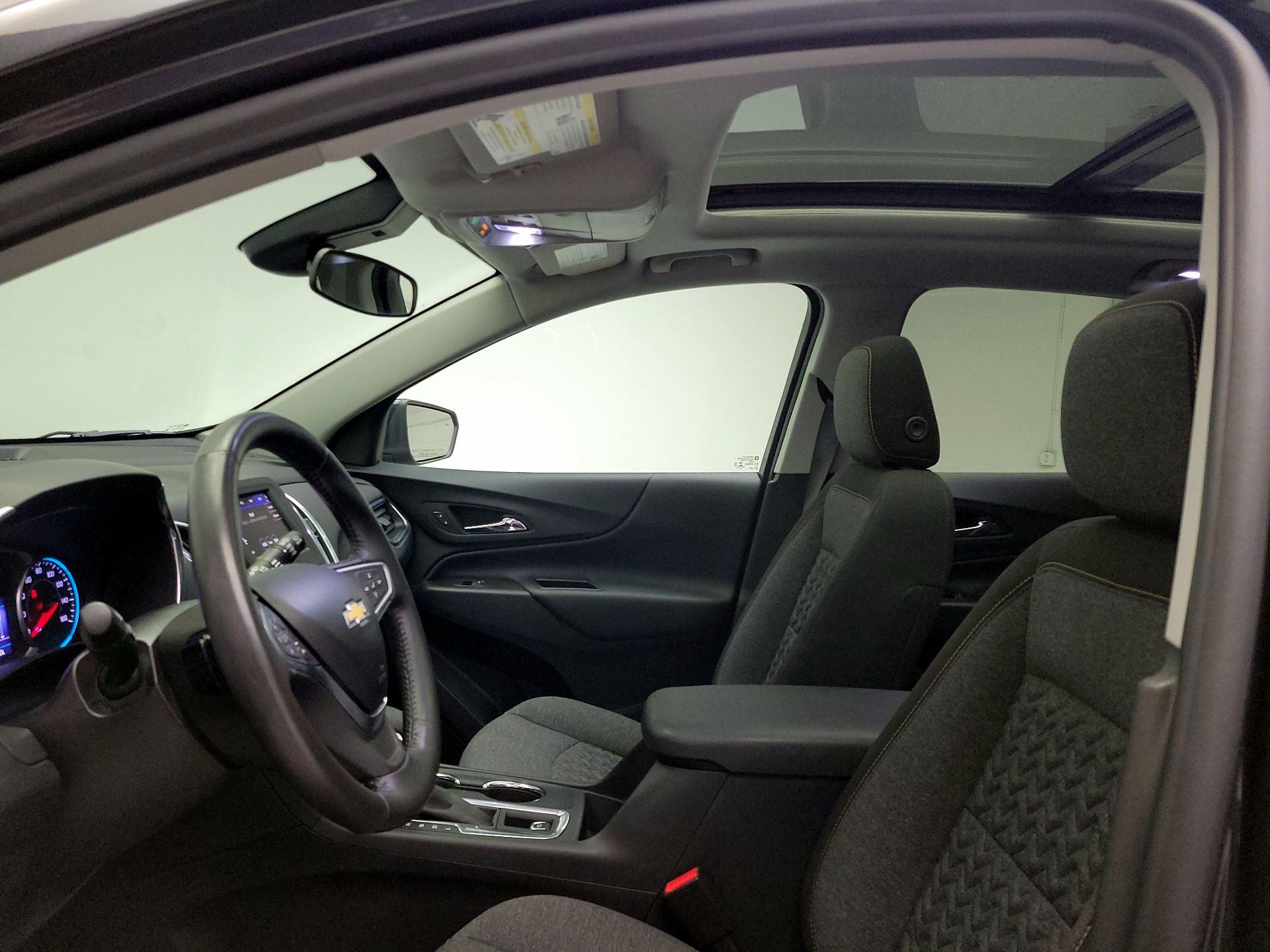 Thumbnail: 2022 Chevrolet Equinox - 19