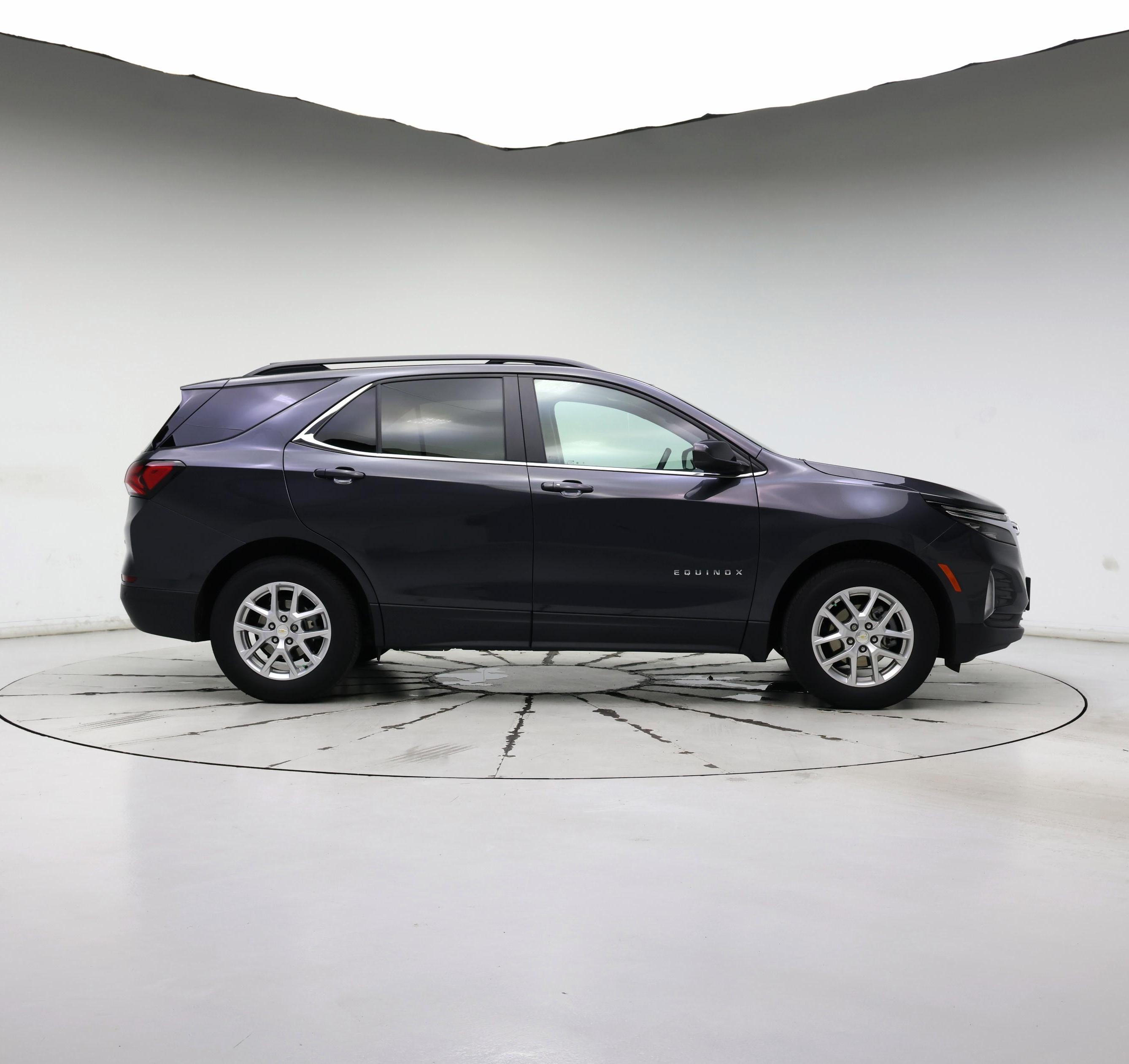 Thumbnail: 2022 Chevrolet Equinox - 7