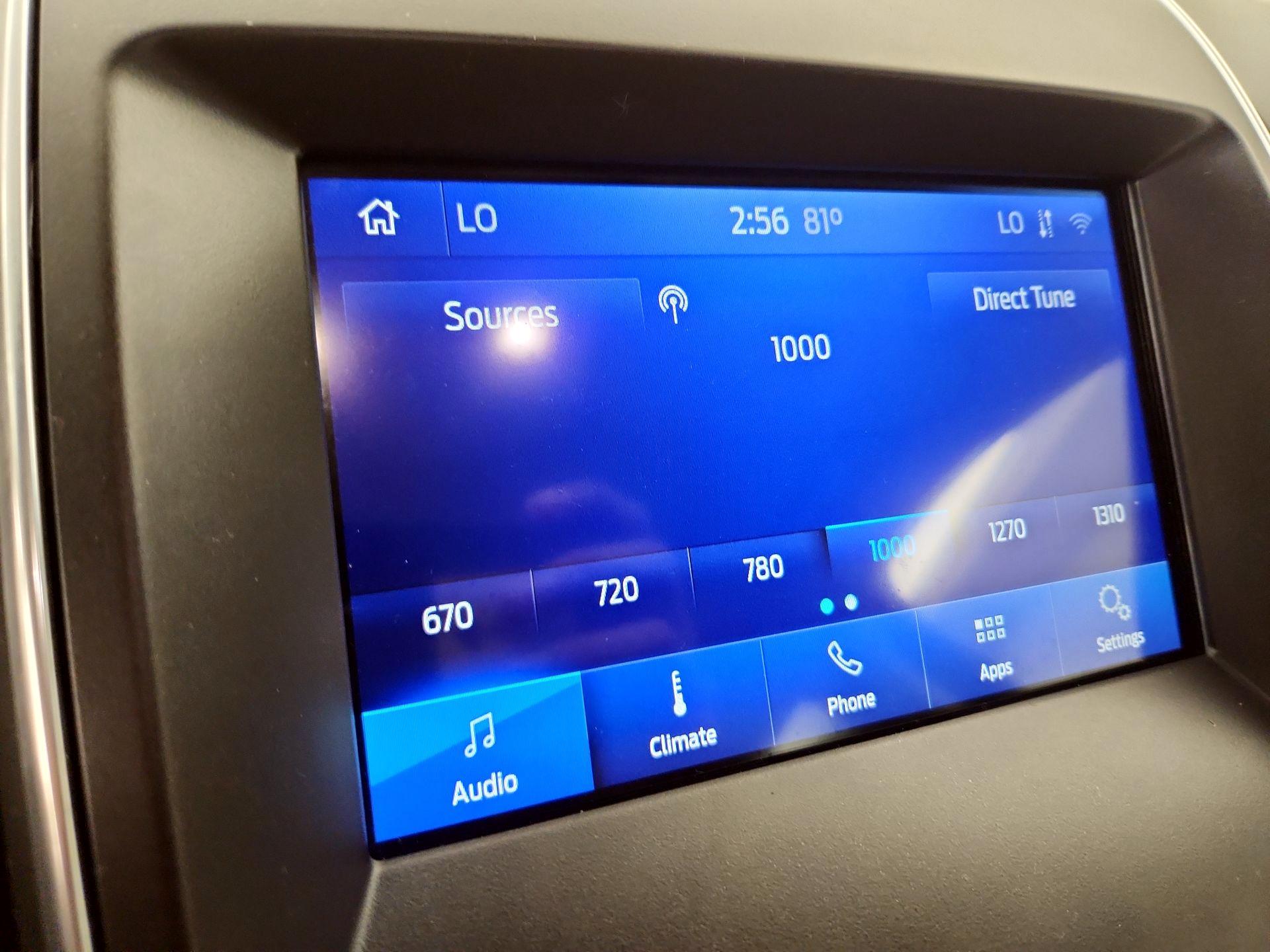 Thumbnail: 2020 Ford Edge - 15