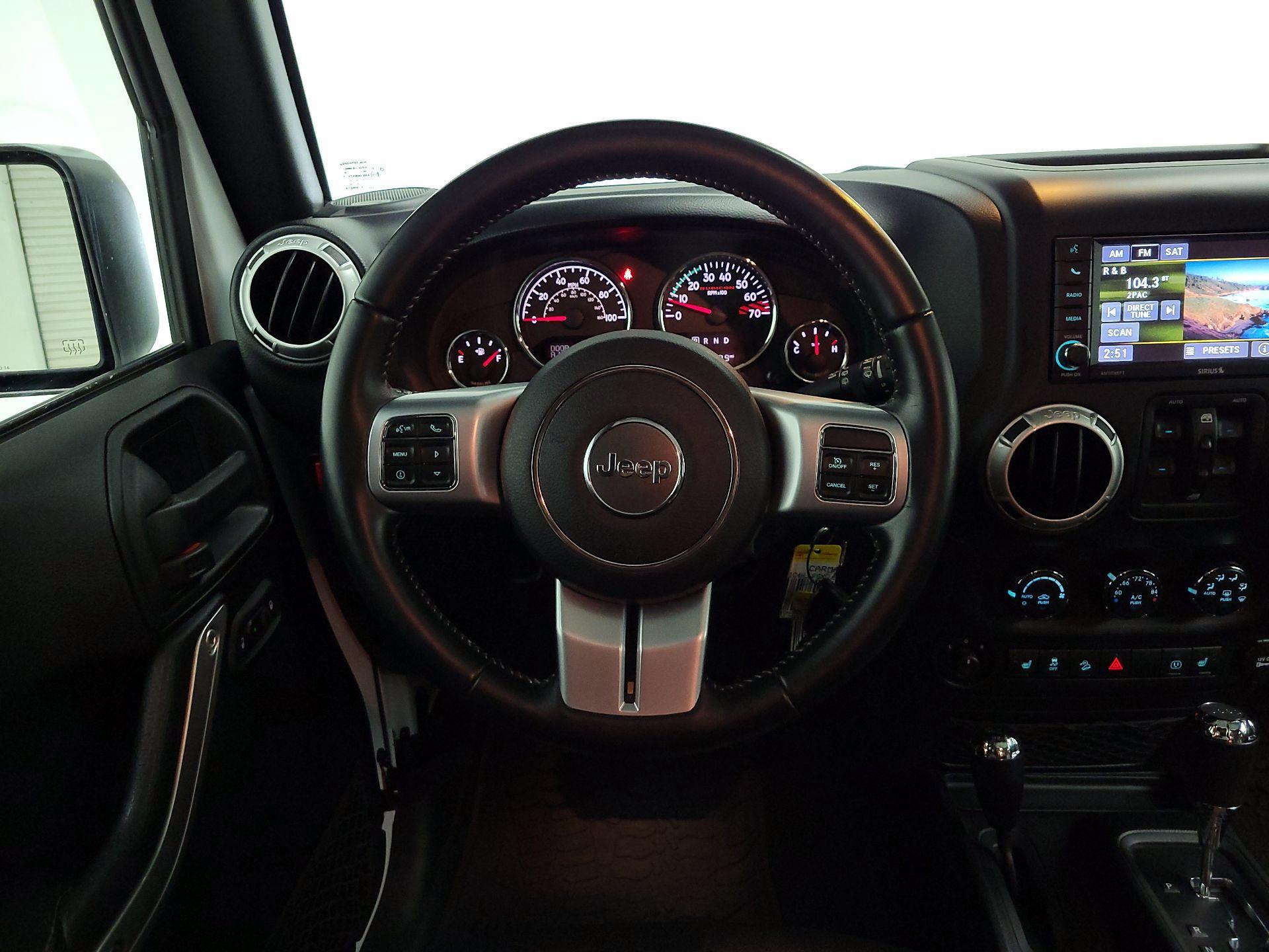 Thumbnail: 2016 Jeep Wrangler - 10