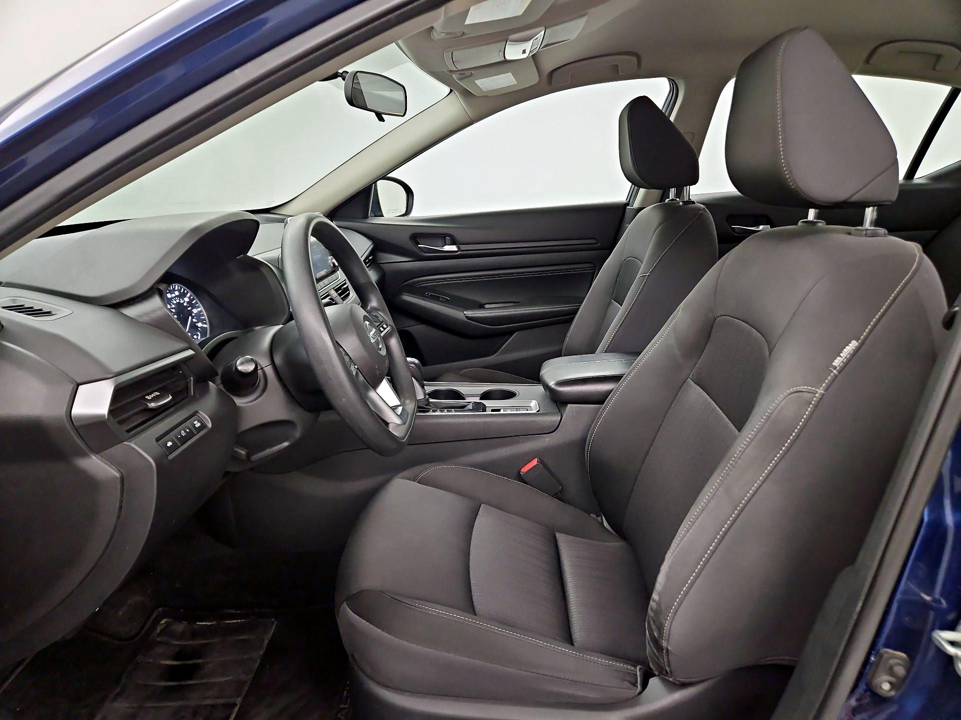 Thumbnail: 2019 Nissan Altima - 11