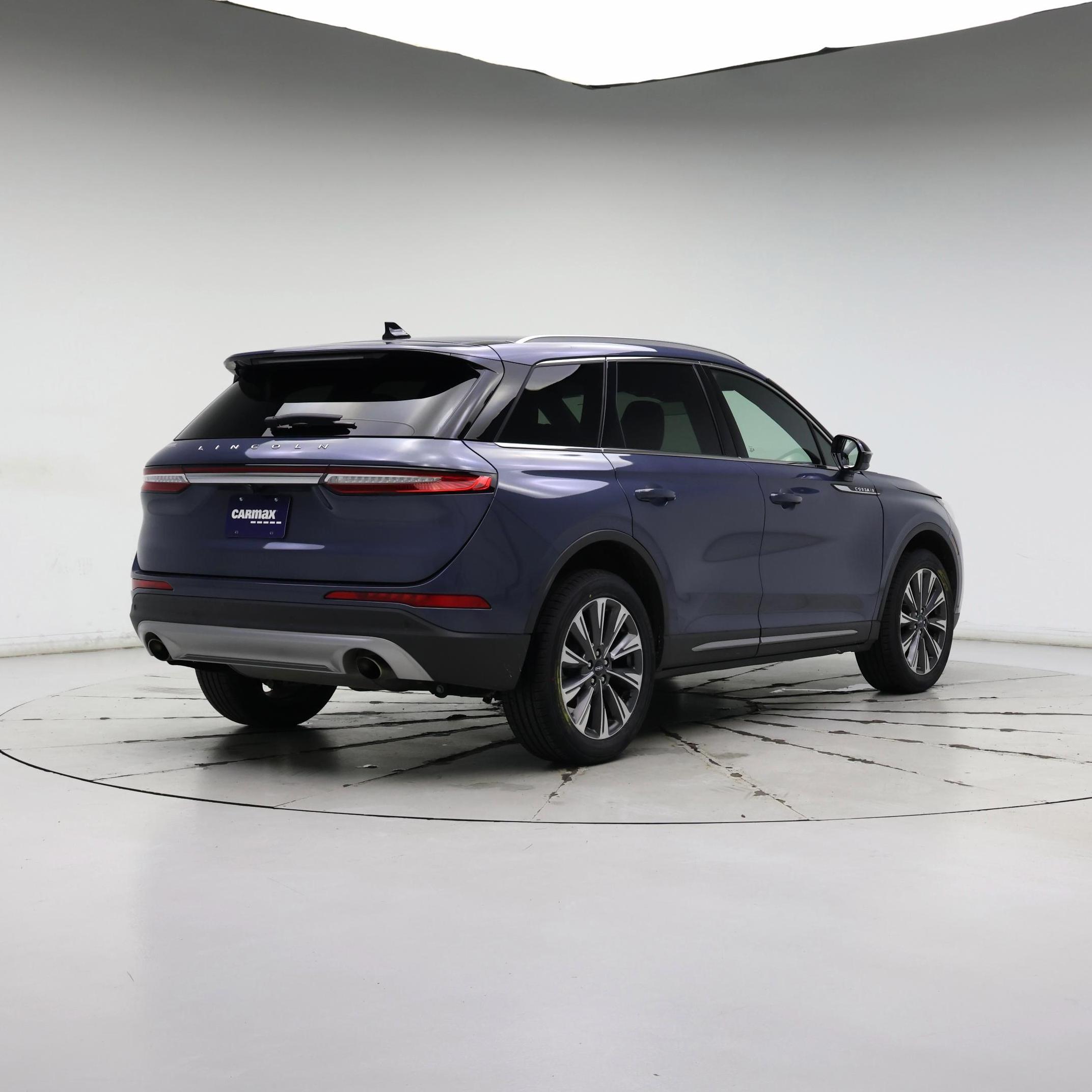 Thumbnail: 2022 Lincoln Corsair - 8