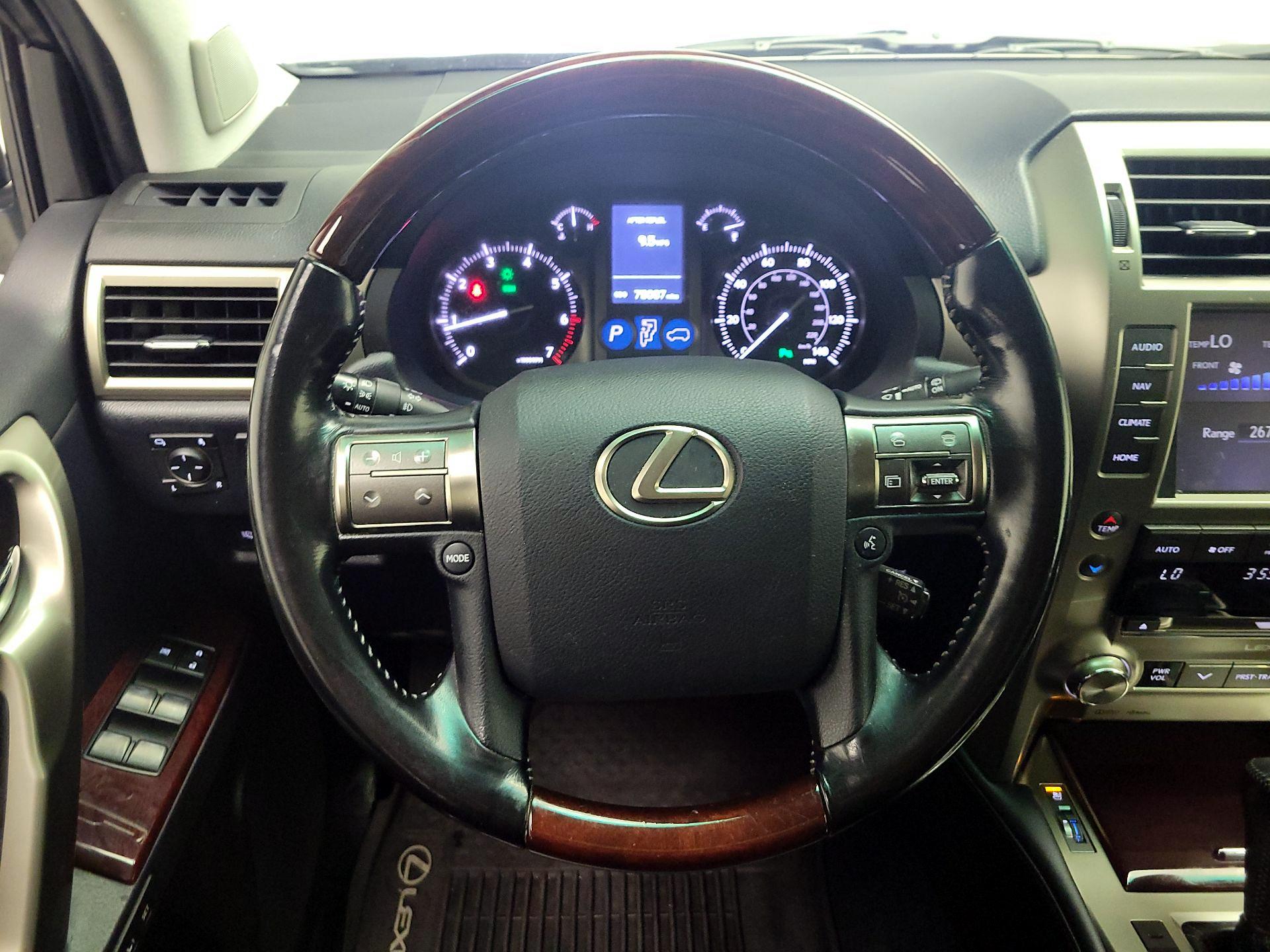 Thumbnail: 2018 Lexus GX - 10