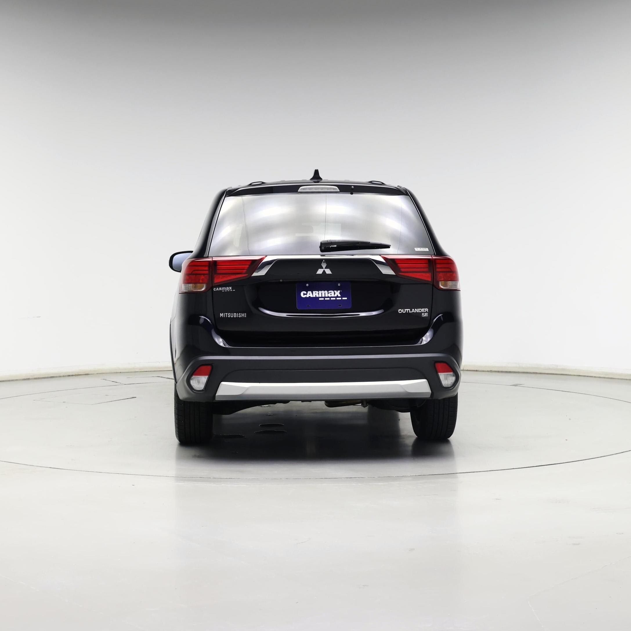 Thumbnail: 2018 Mitsubishi Outlander - 6
