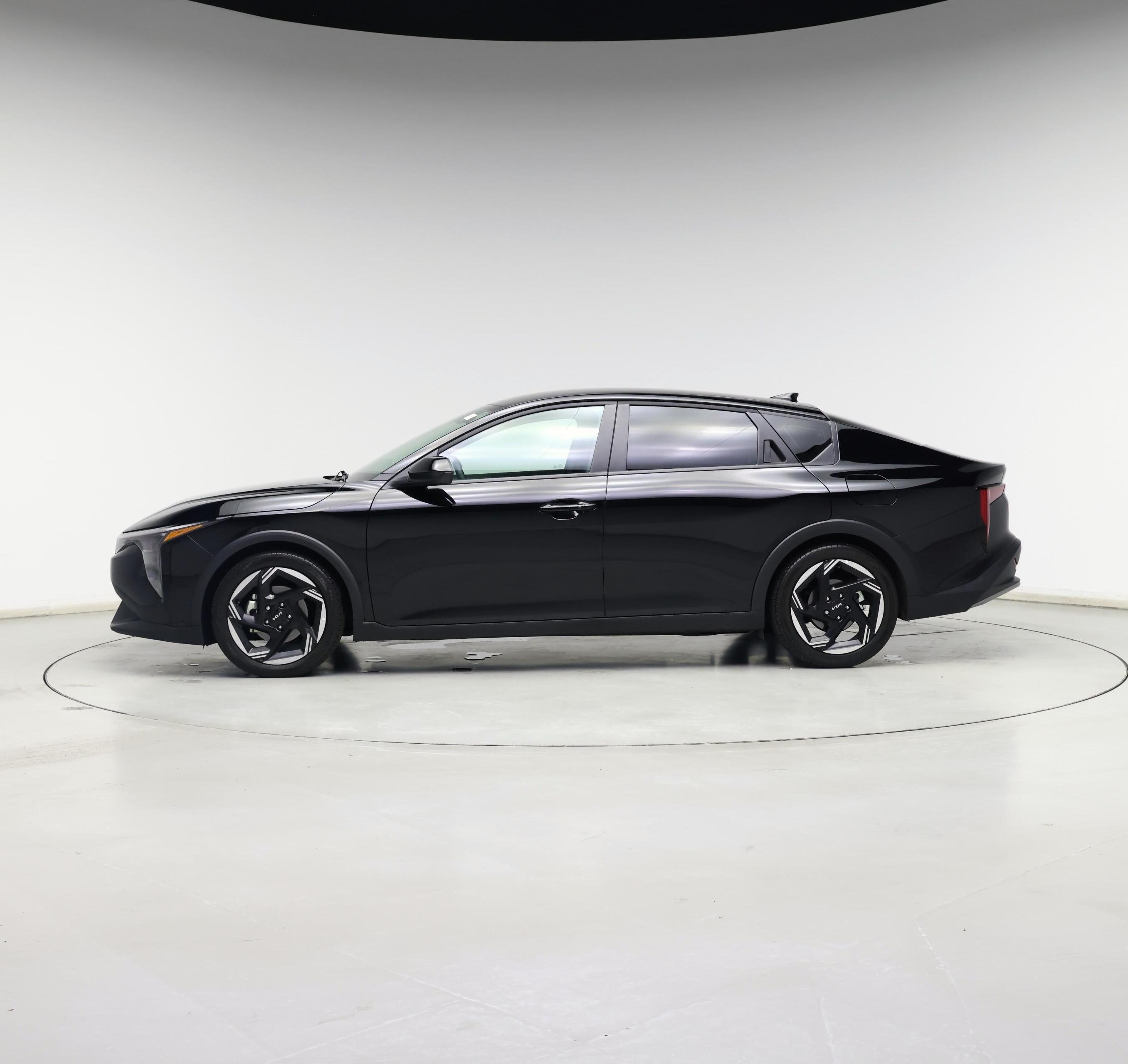 Thumbnail: 2025 Kia K4 - 3