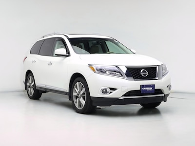 White 2015 Nissan Pathfinder Platinum