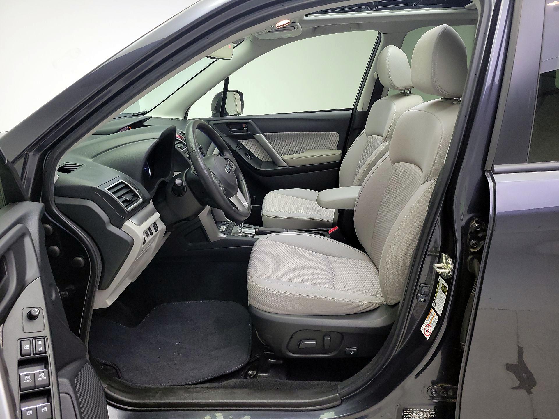 Thumbnail: 2017 Subaru Forester - 11