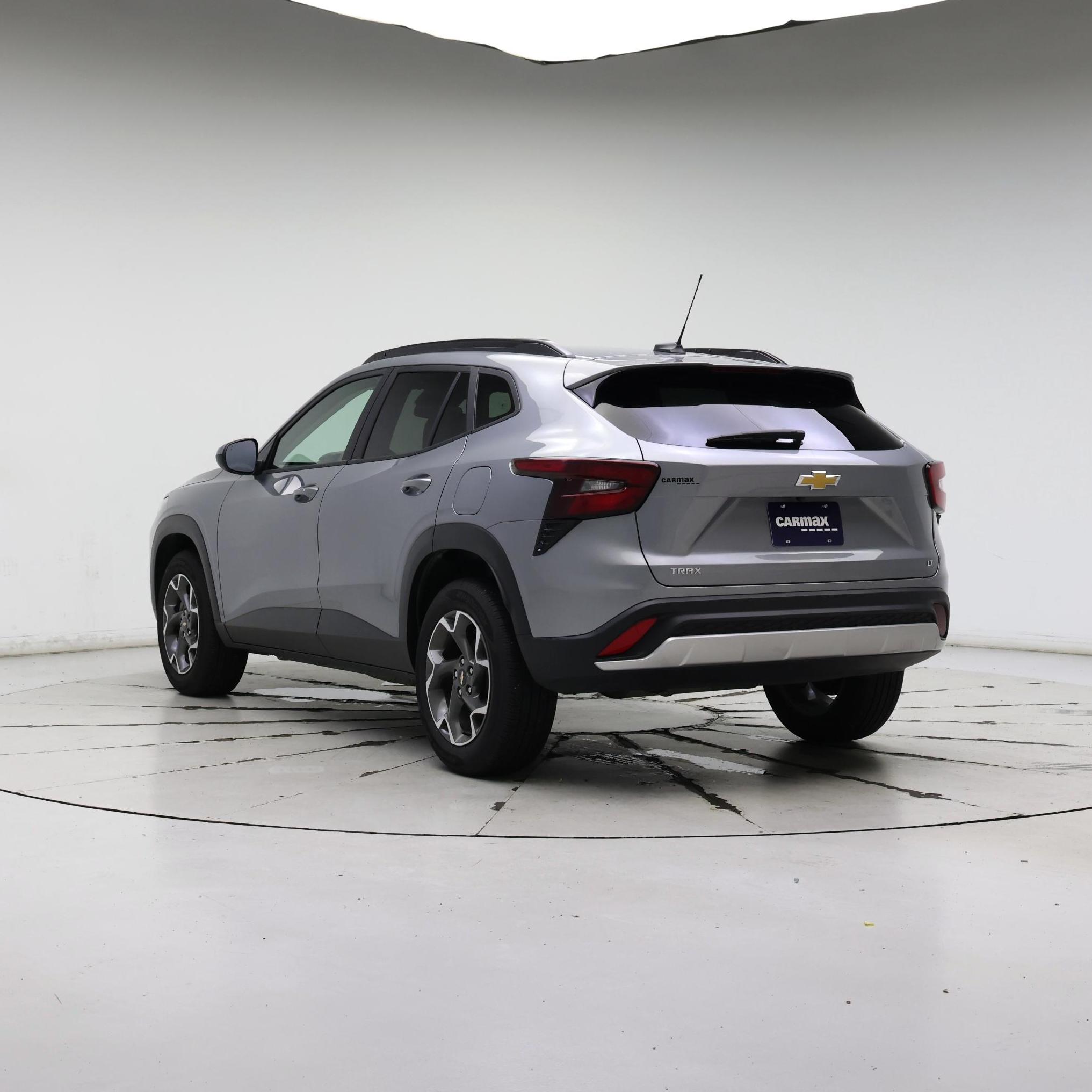 Thumbnail: 2024 Chevrolet Trax - 2