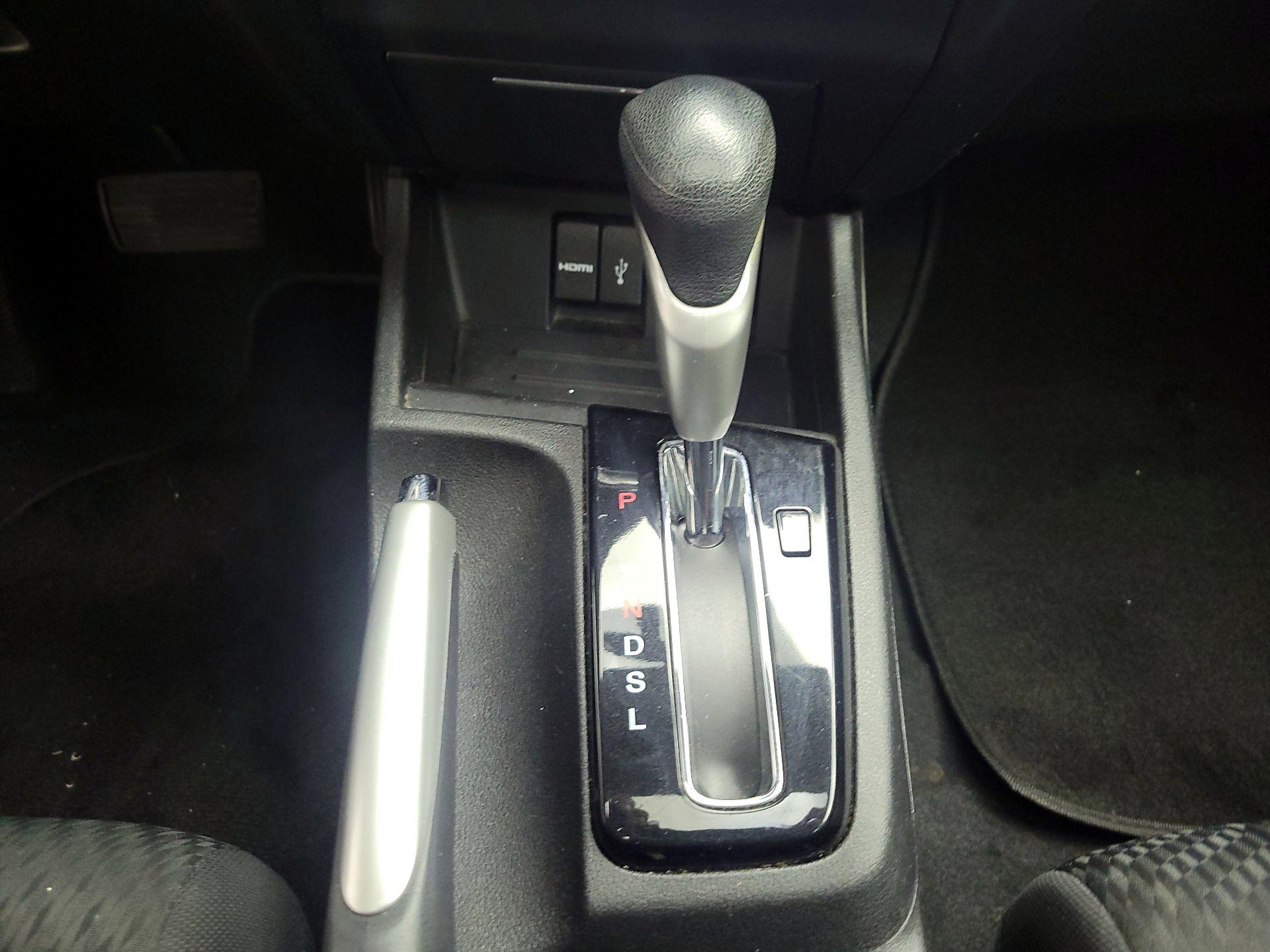 Thumbnail: 2015 Honda Civic - 17
