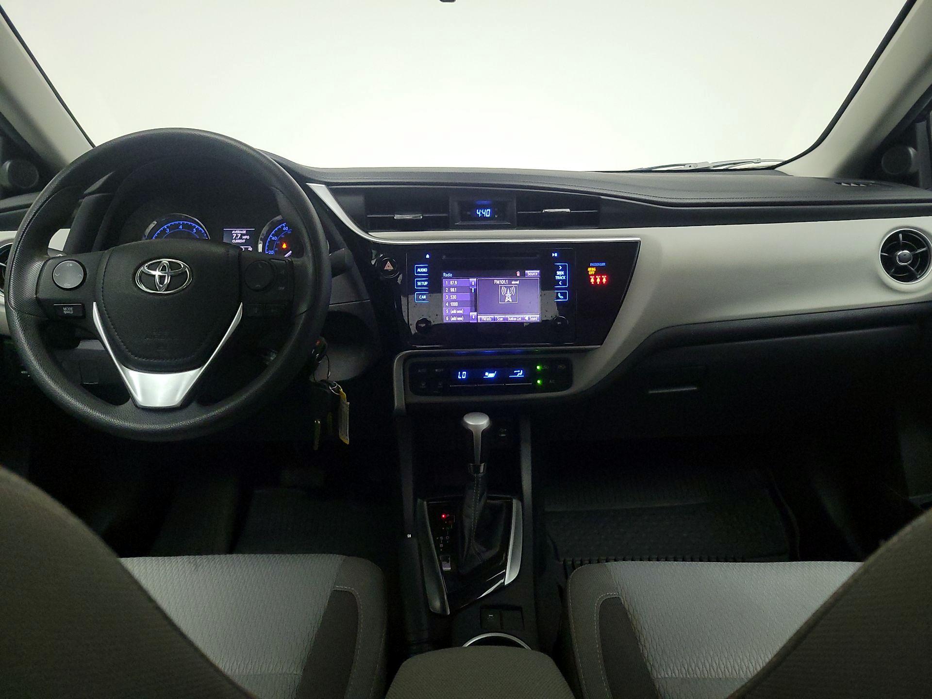 Thumbnail: 2018 Toyota Corolla - 9