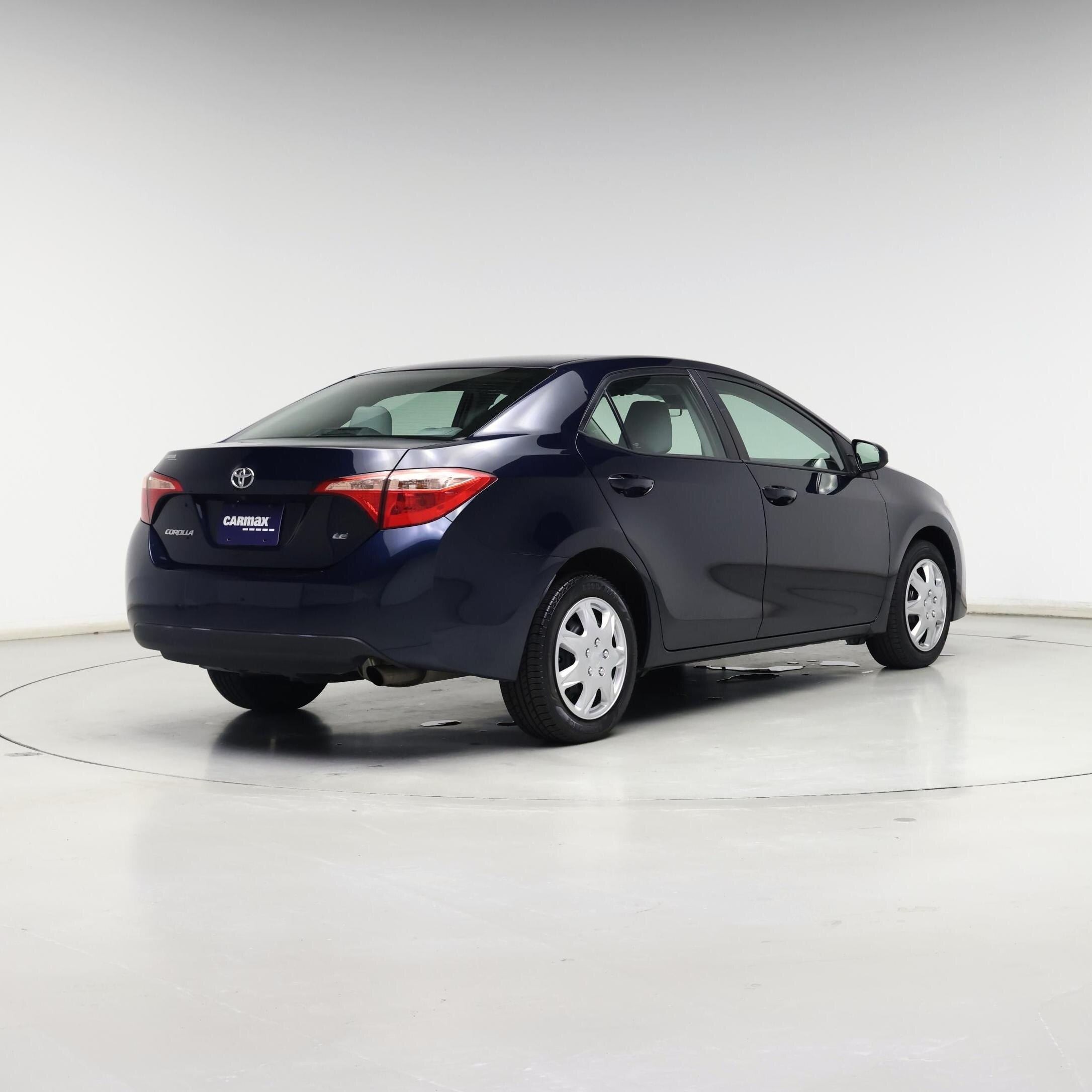 Thumbnail: 2018 Toyota Corolla - 8