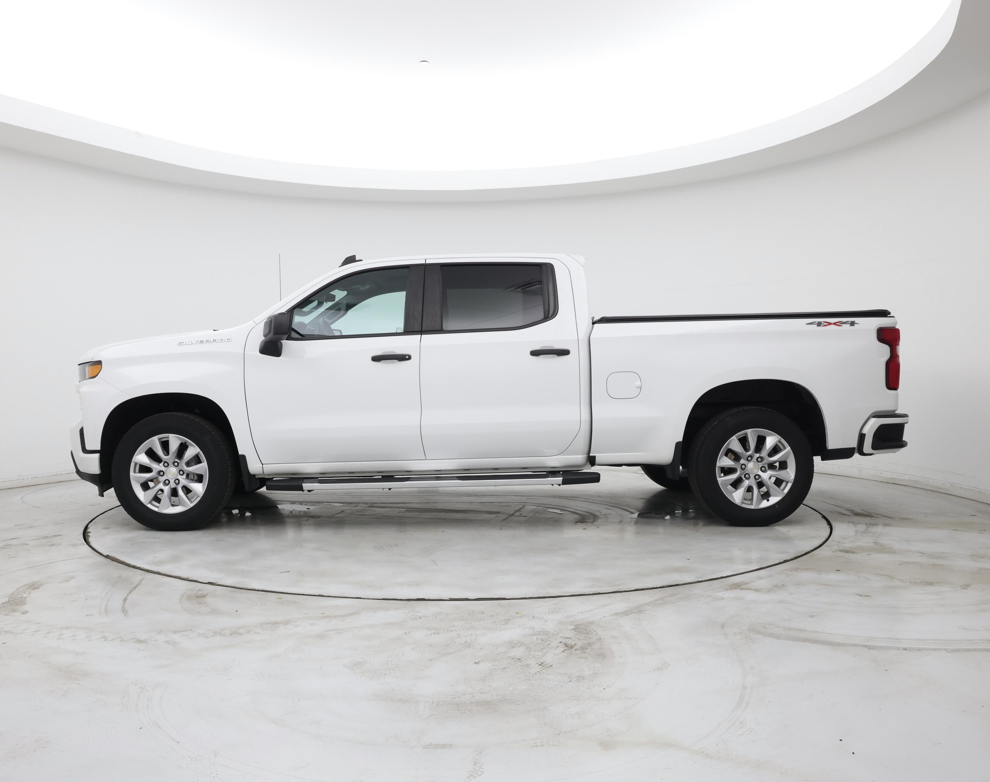 Thumbnail: 2022 Chevrolet Silverado 1500 - 3