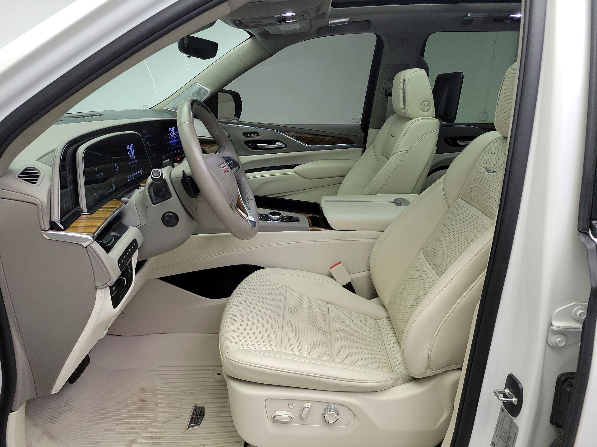 Thumbnail: 2024 Cadillac Escalade - 11