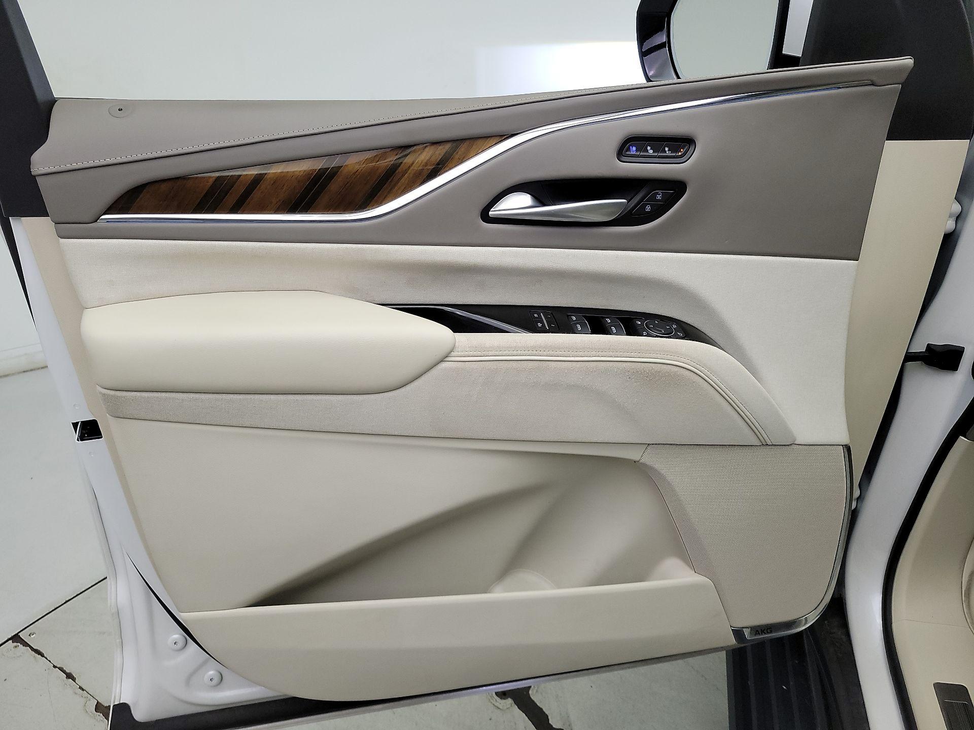Thumbnail: 2024 Cadillac Escalade - 12