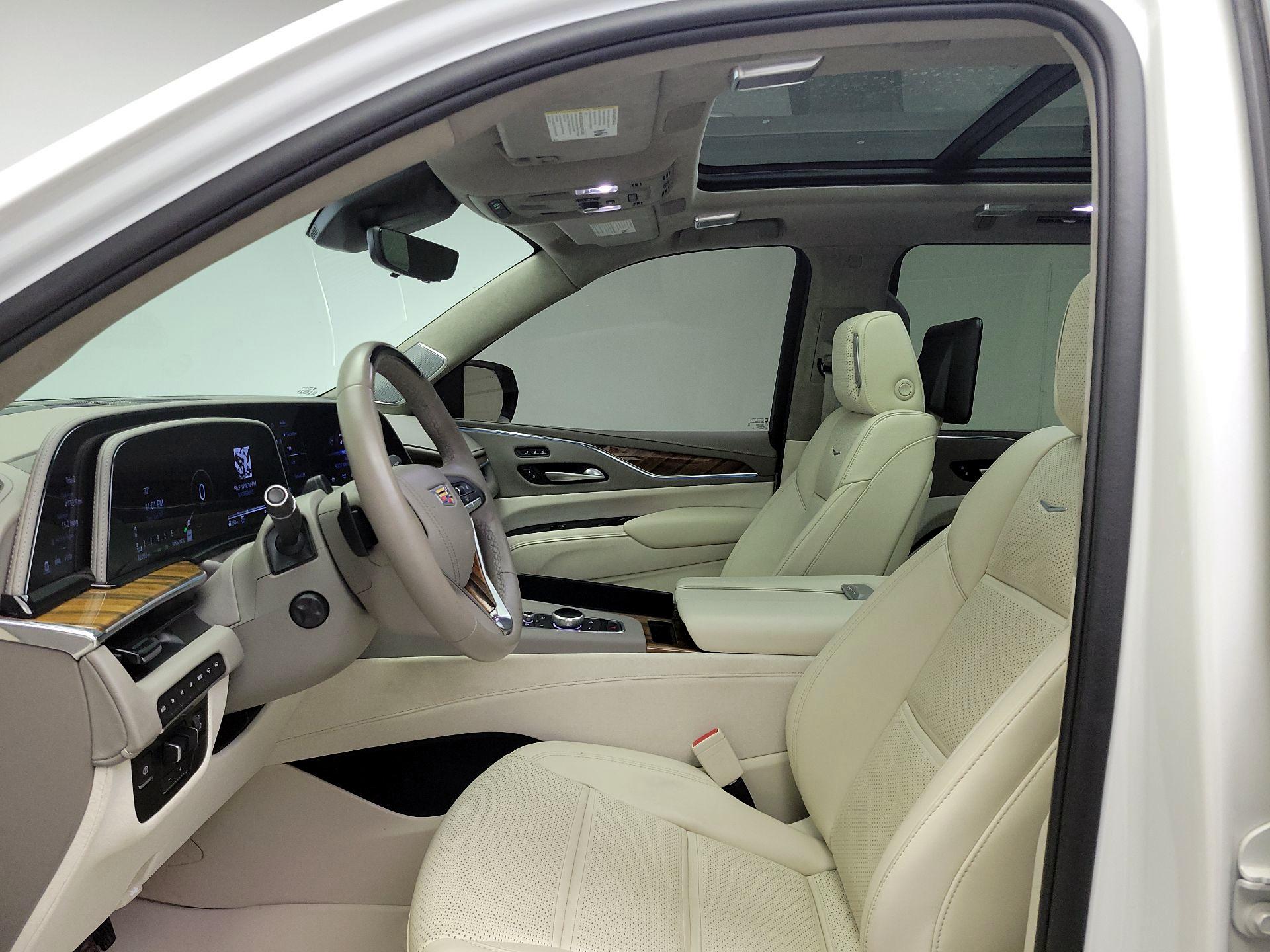Thumbnail: 2024 Cadillac Escalade - 19